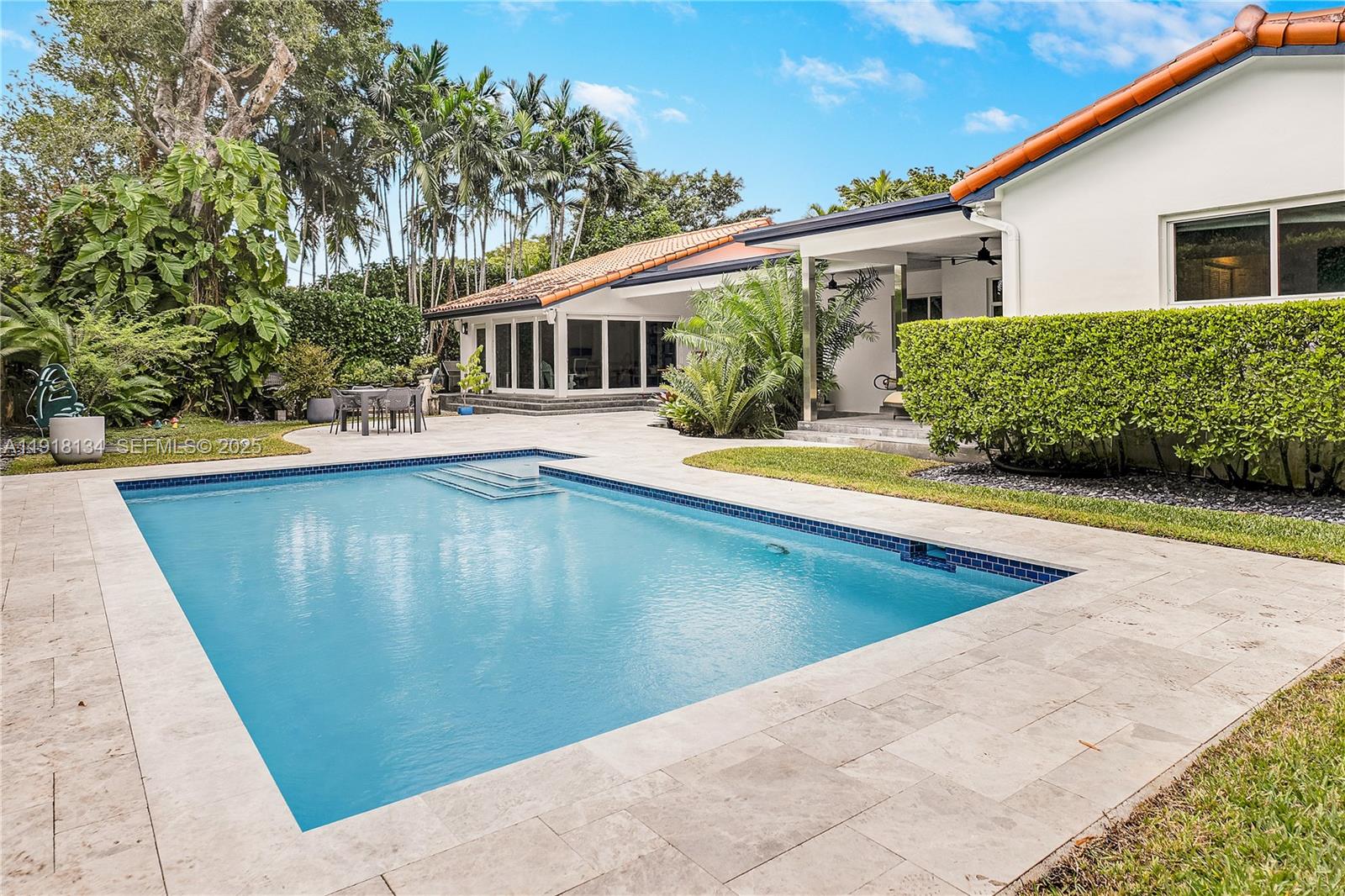 259 E Shore Dr