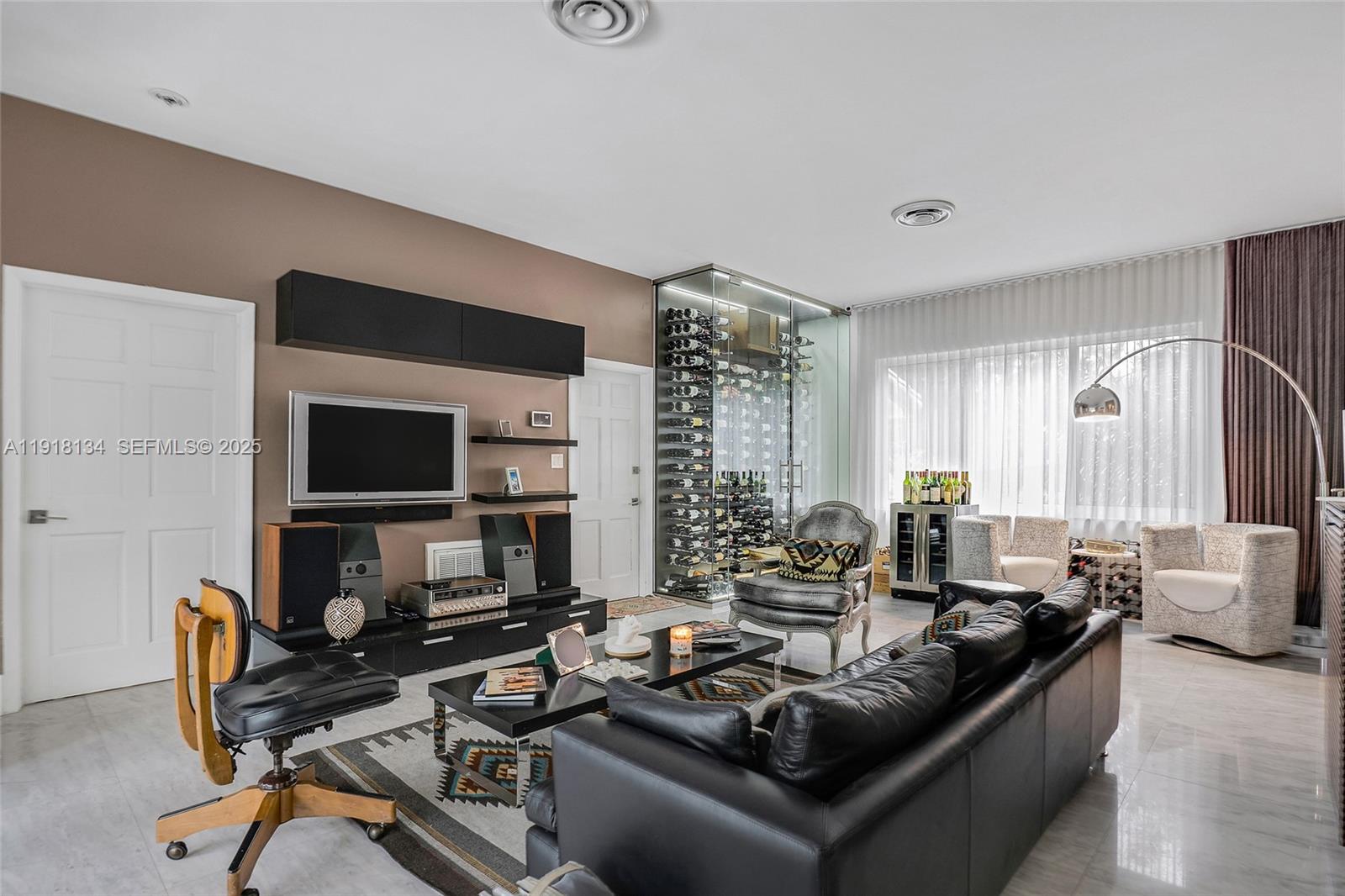 259 E Shore Dr