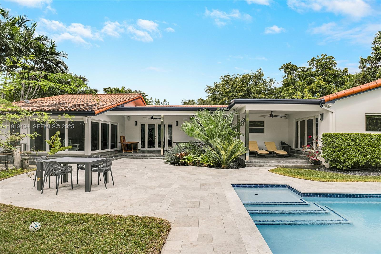 259 E Shore Dr