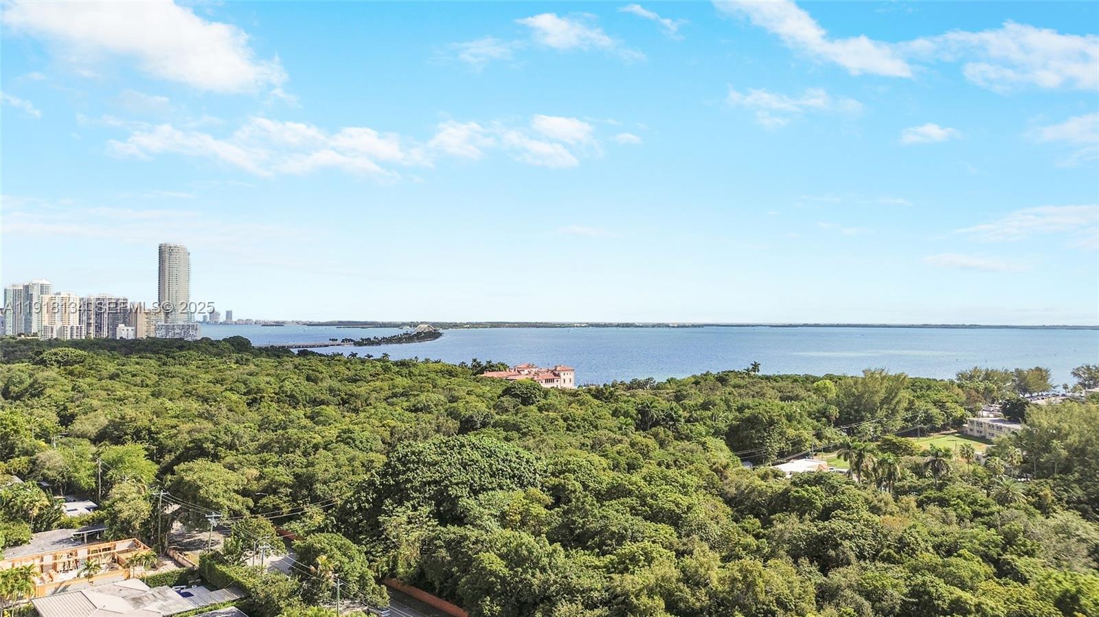 259 E Shore Dr