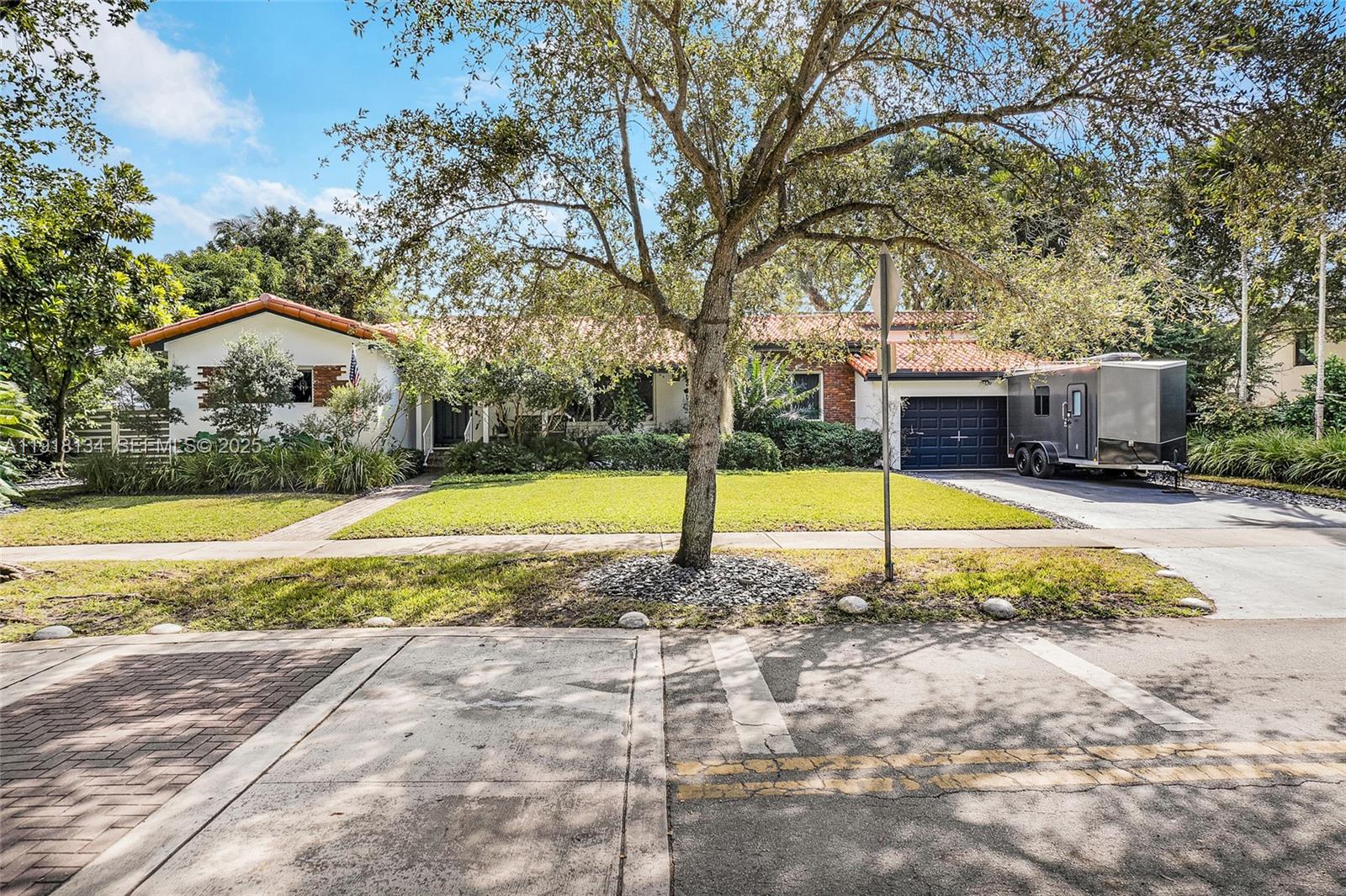 259 E Shore Dr