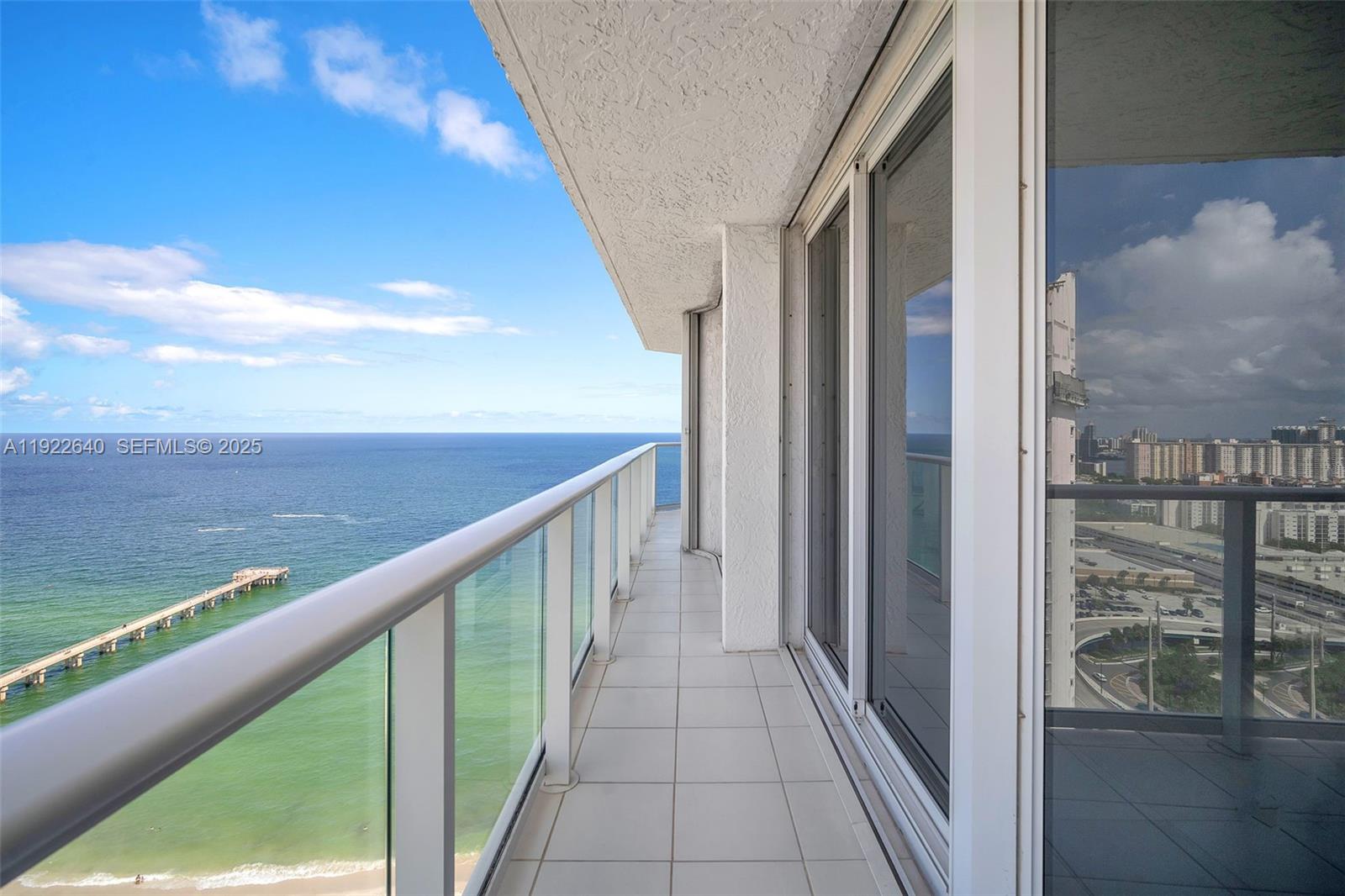 16445 Collins Ave # 2626