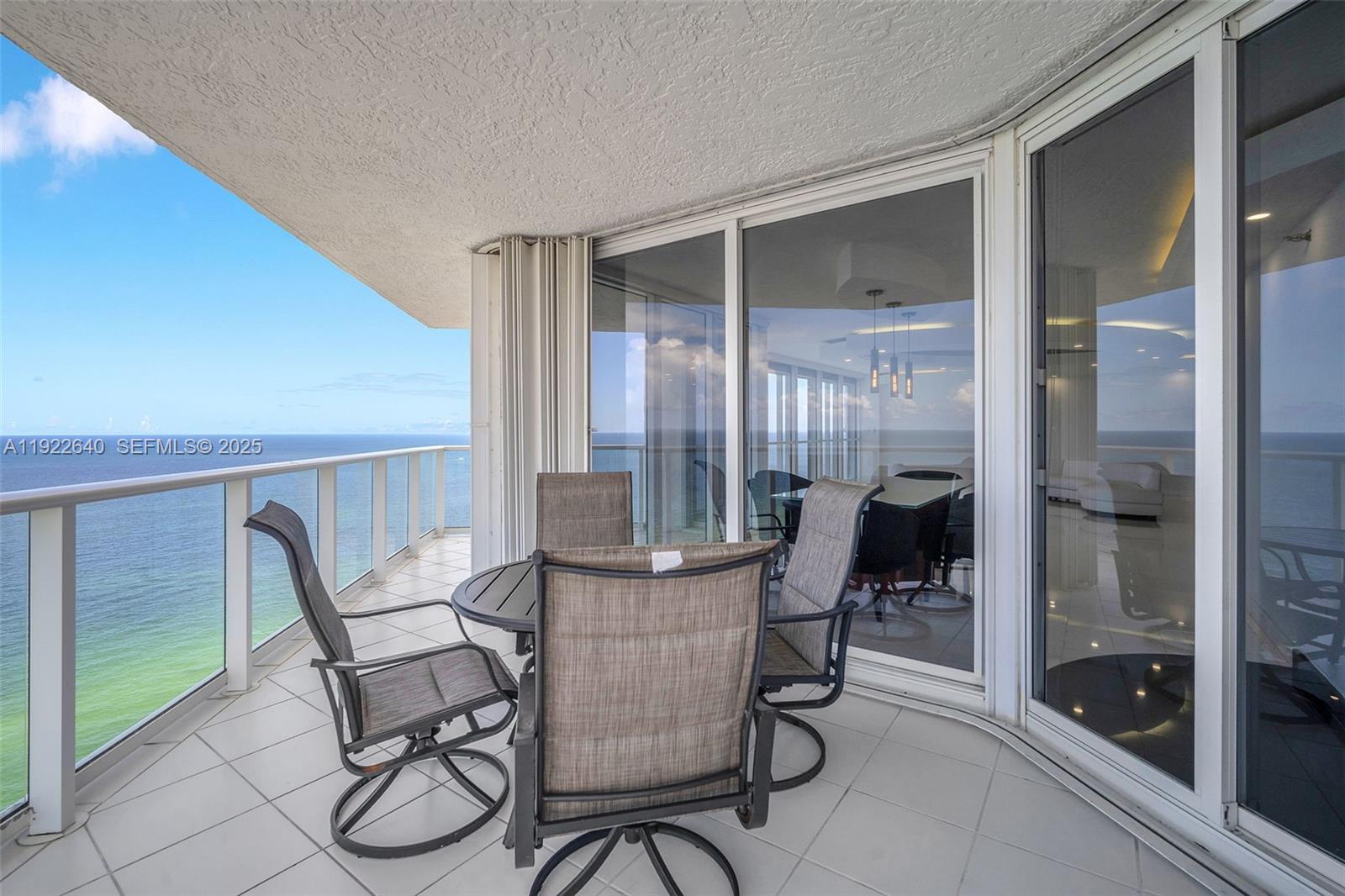16445 Collins Ave # 2626