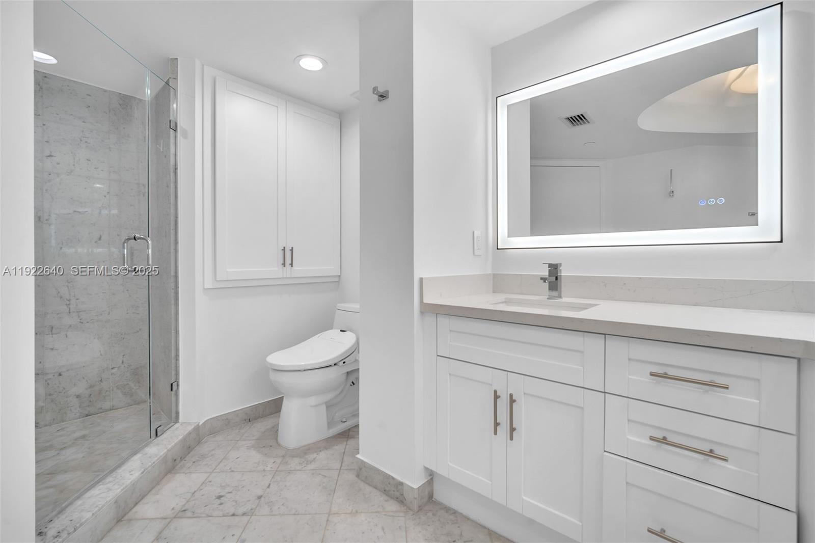 16445 Collins Ave # 2626
