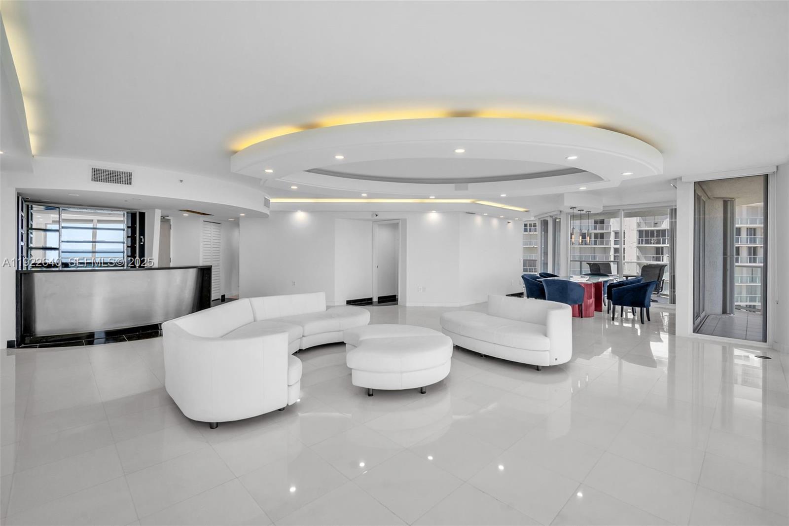 16445 Collins Ave # 2626