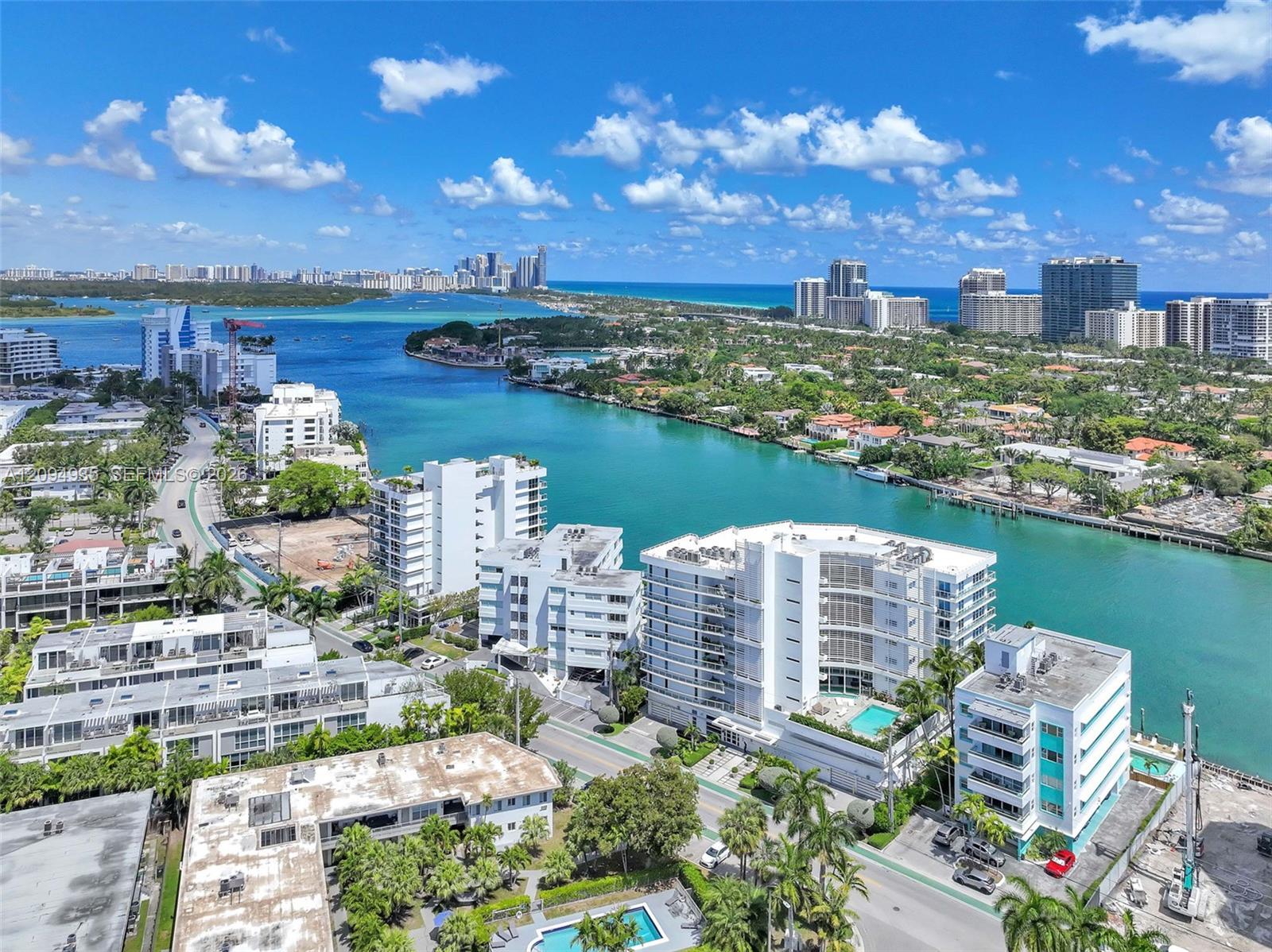 9821 E Bay Harbor Dr # 501
