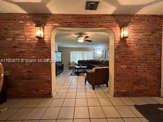 1275 NE 204th St