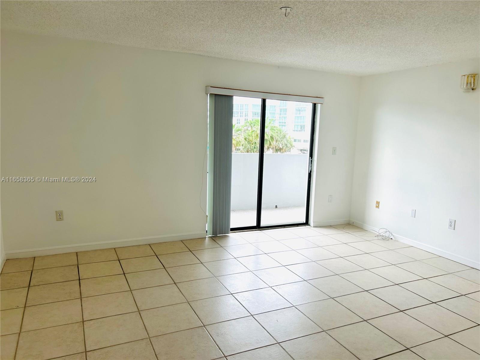 6725 Harding Ave # 407