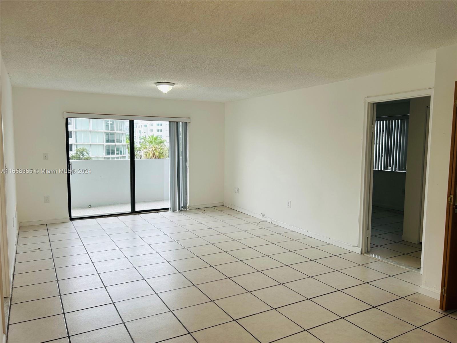 6725 Harding Ave # 407