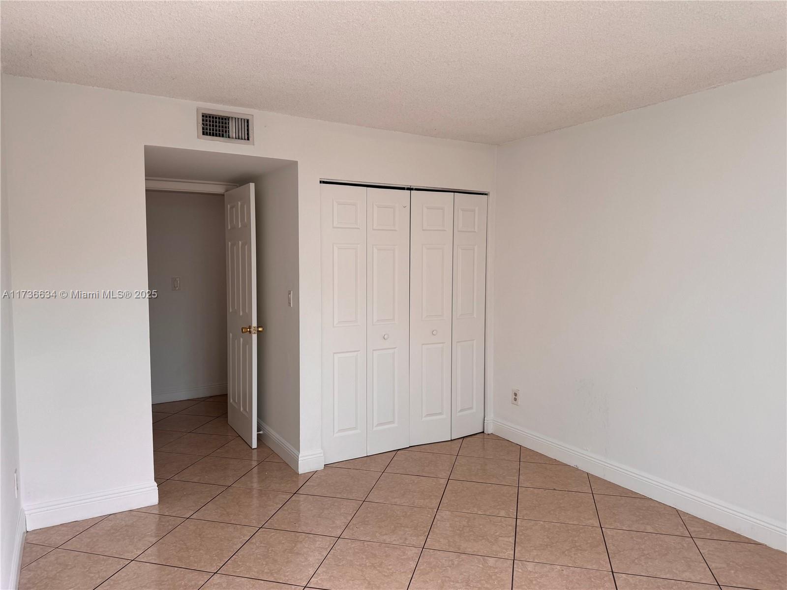 492 NW 165th St Rd # 309 Unit: C-309