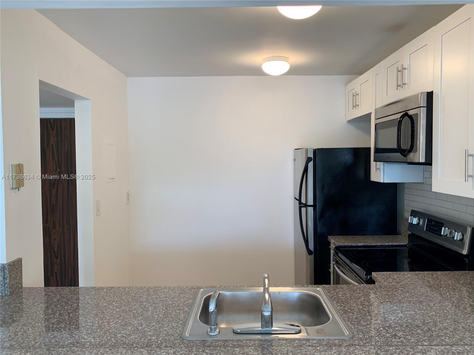492 NW 165th St Rd # 309 Unit: C-309