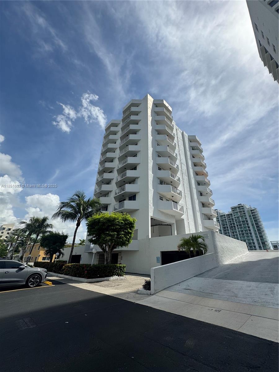 7933 E West Dr # 1025