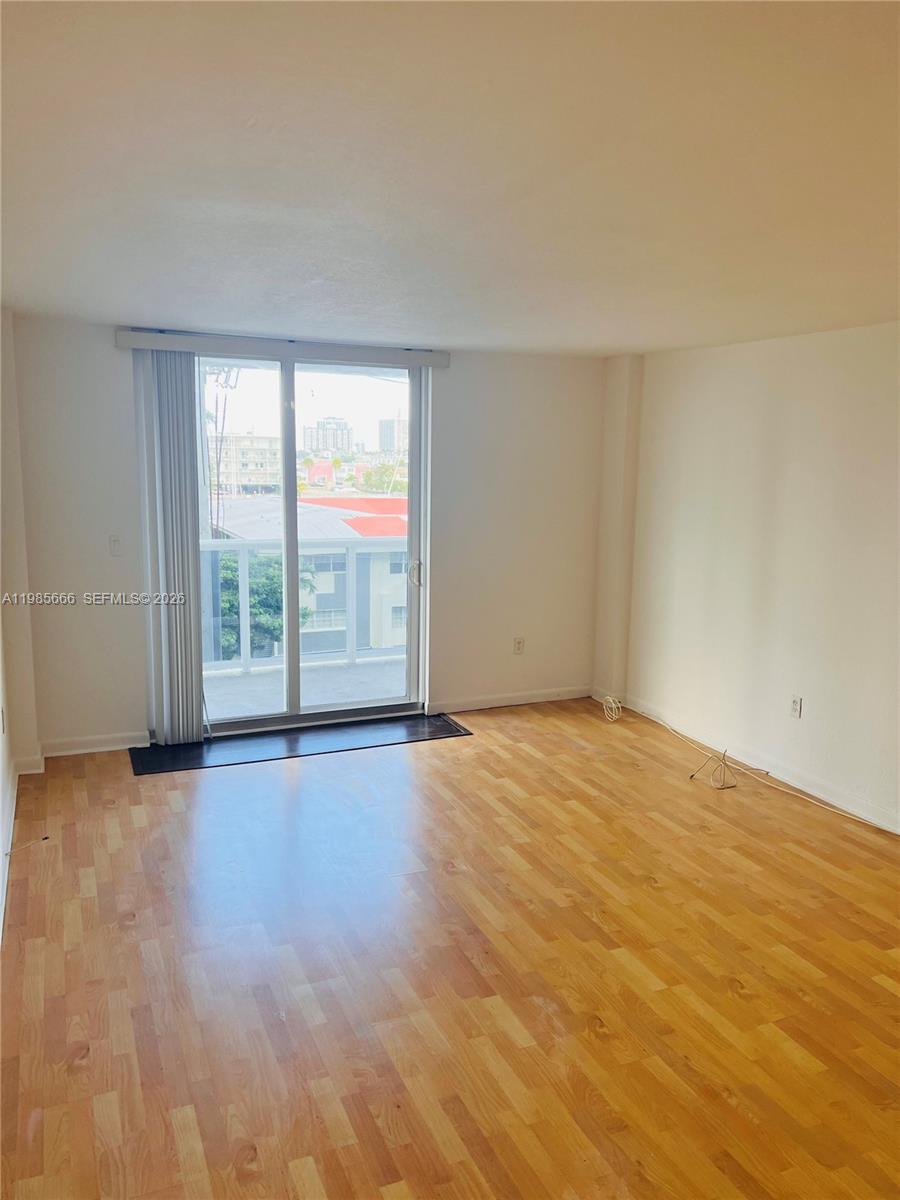 7928 E West Dr # 404