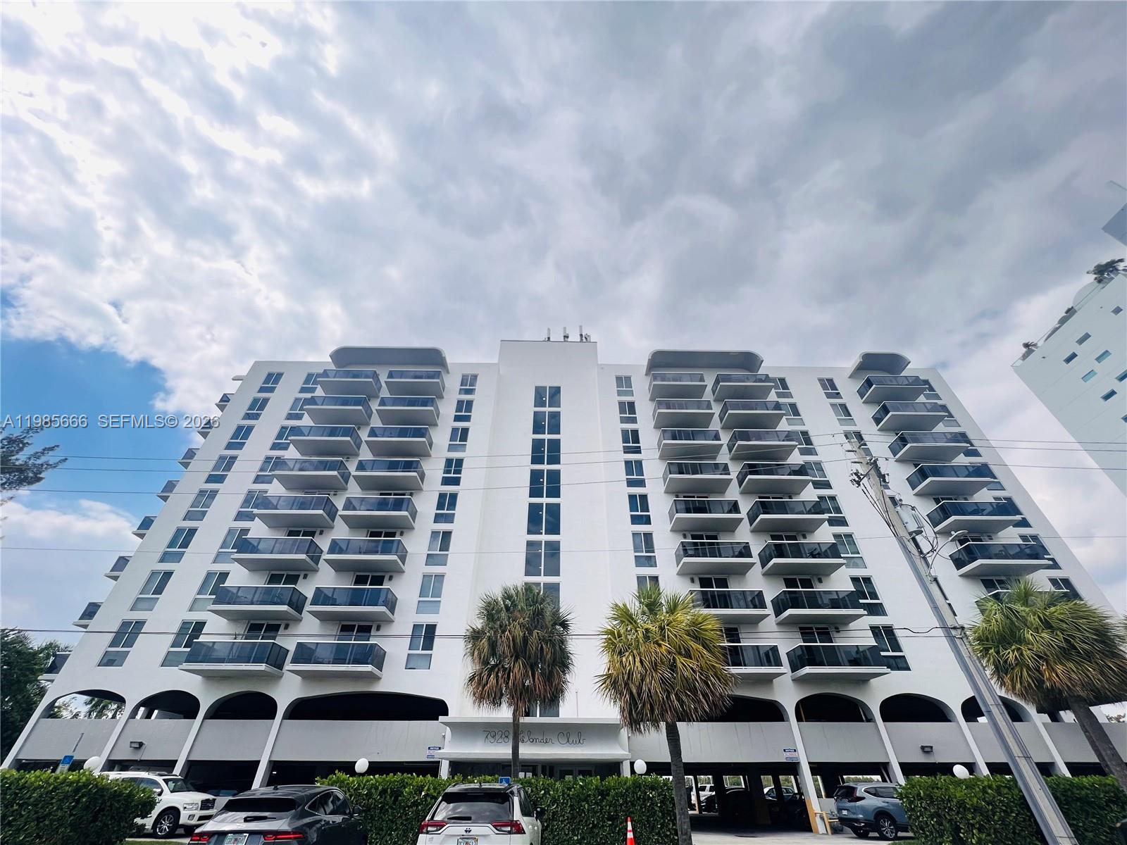 7928 E West Dr # 404