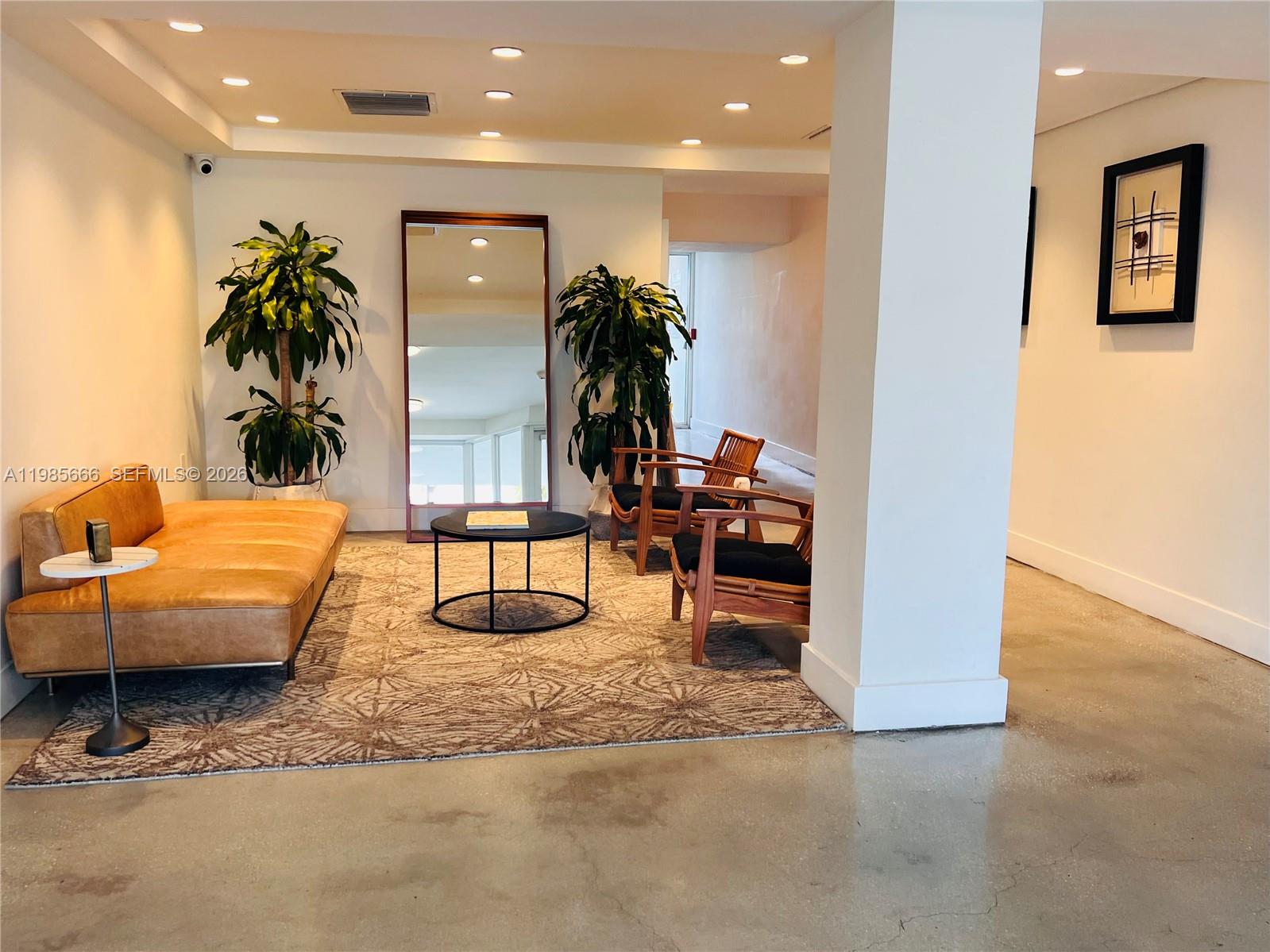 7928 E West Dr # 404