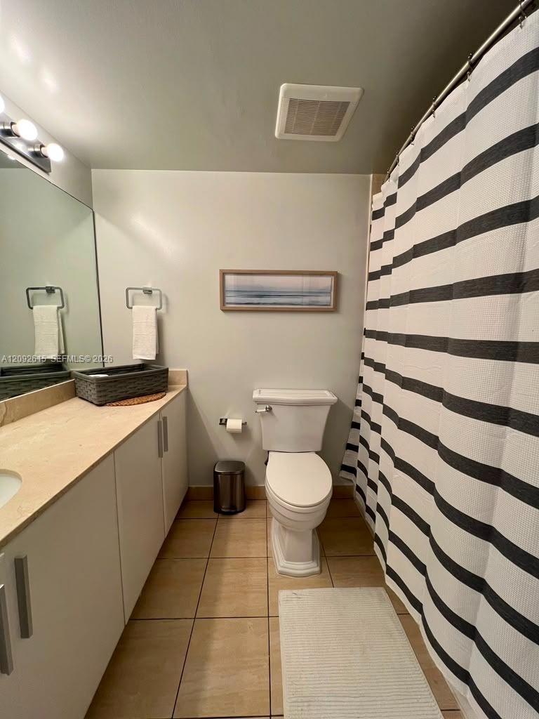 1750 N Bayshore Dr # 4608