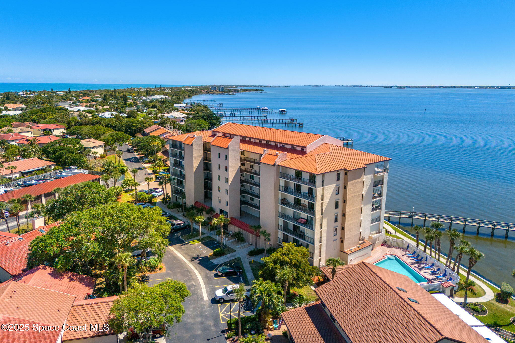 3220 River Villa Way, 114