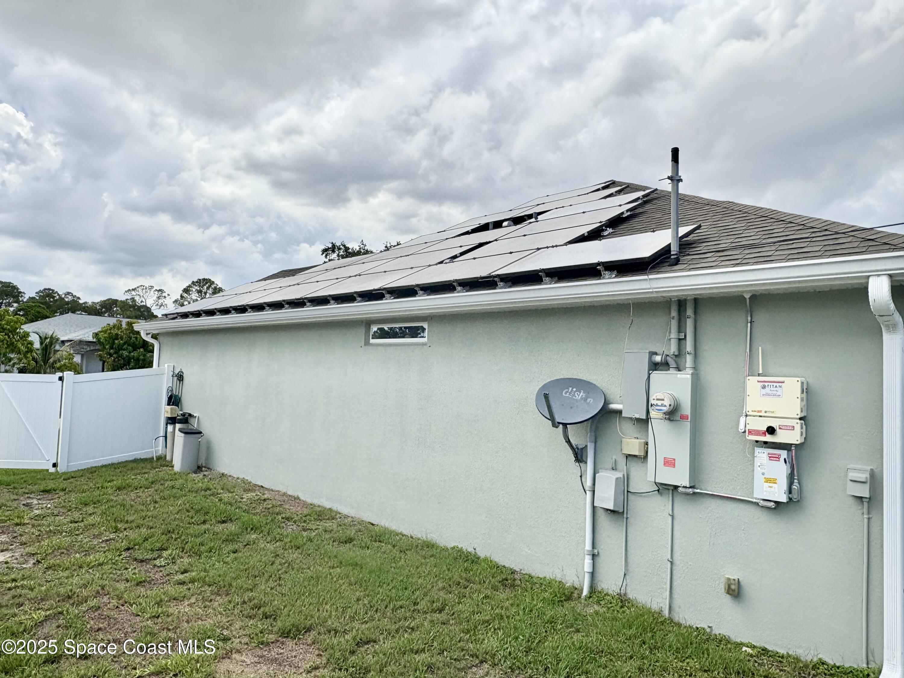 469 Aviation Avenue NE, Palm Bay