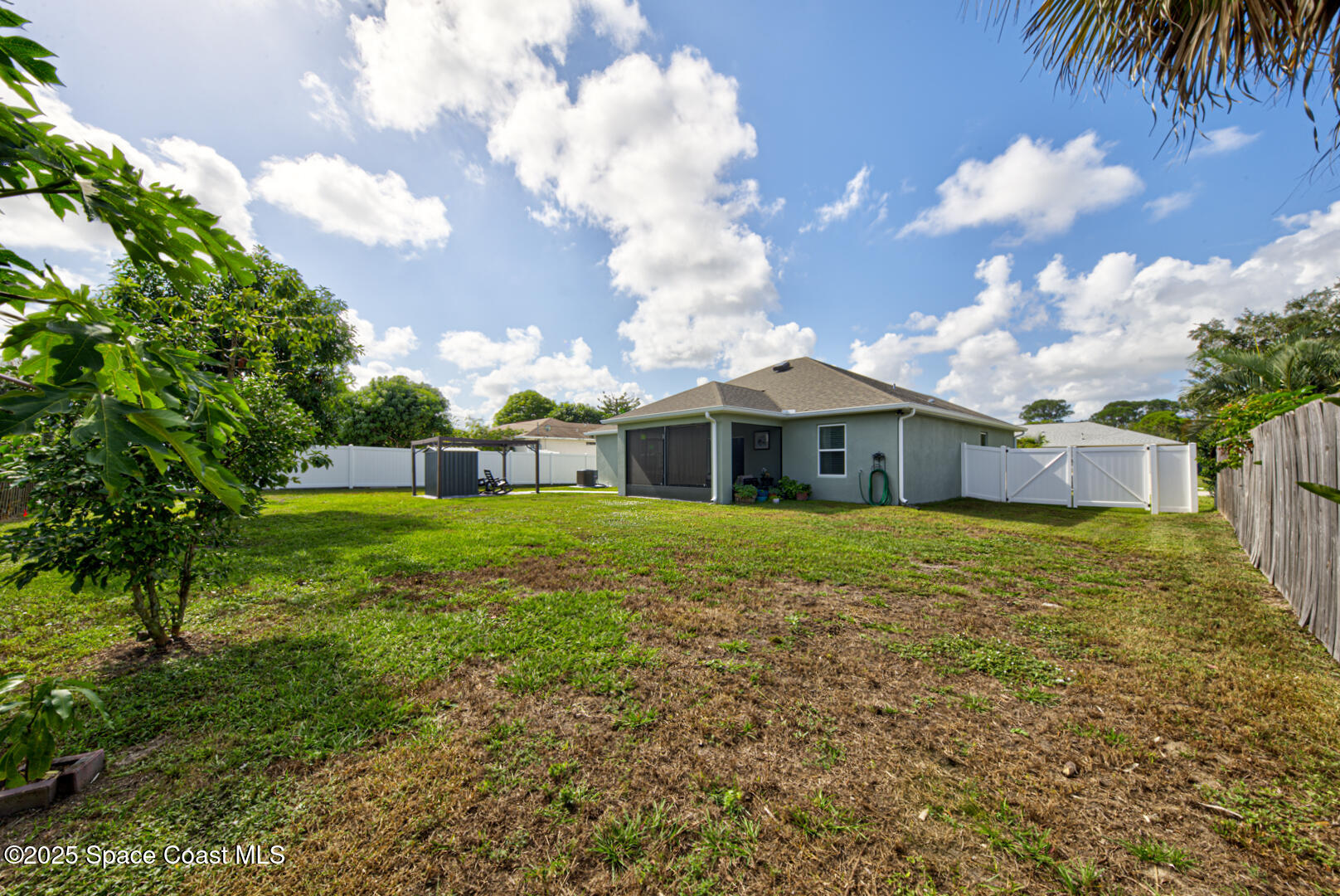 469 Aviation Avenue NE, Palm Bay