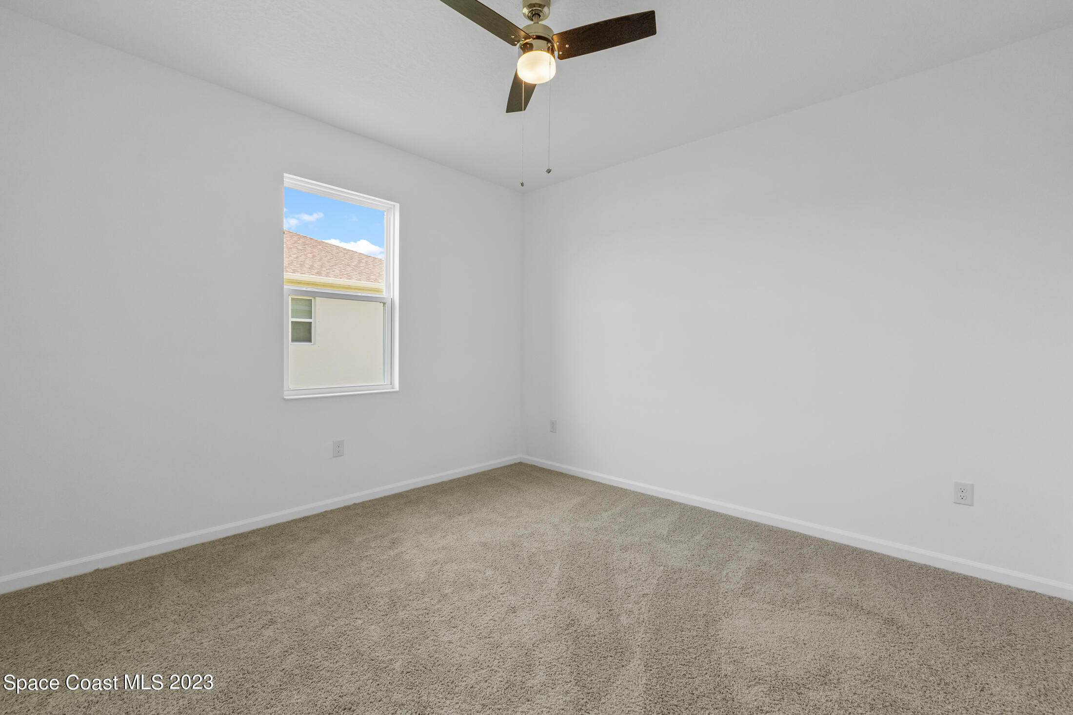 285 Loymer Circle