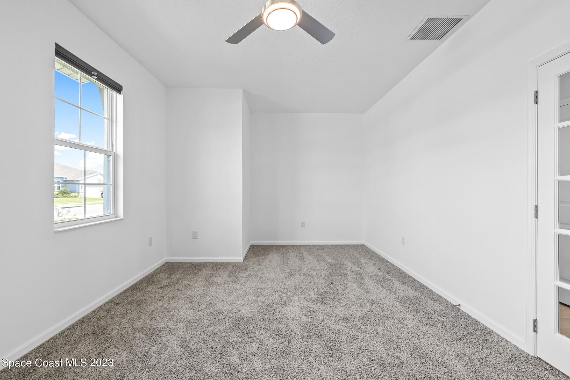 285 Loymer Circle