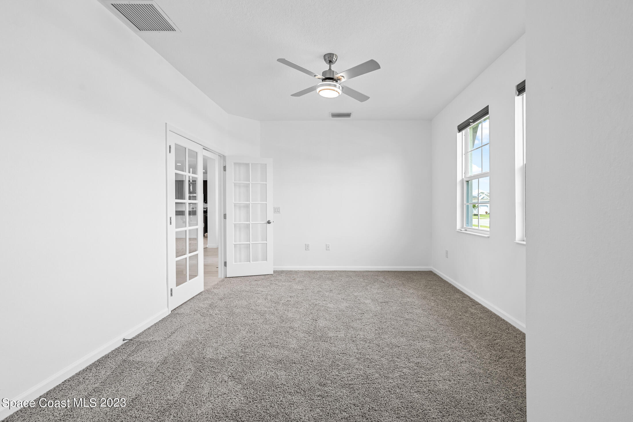 285 Loymer Circle