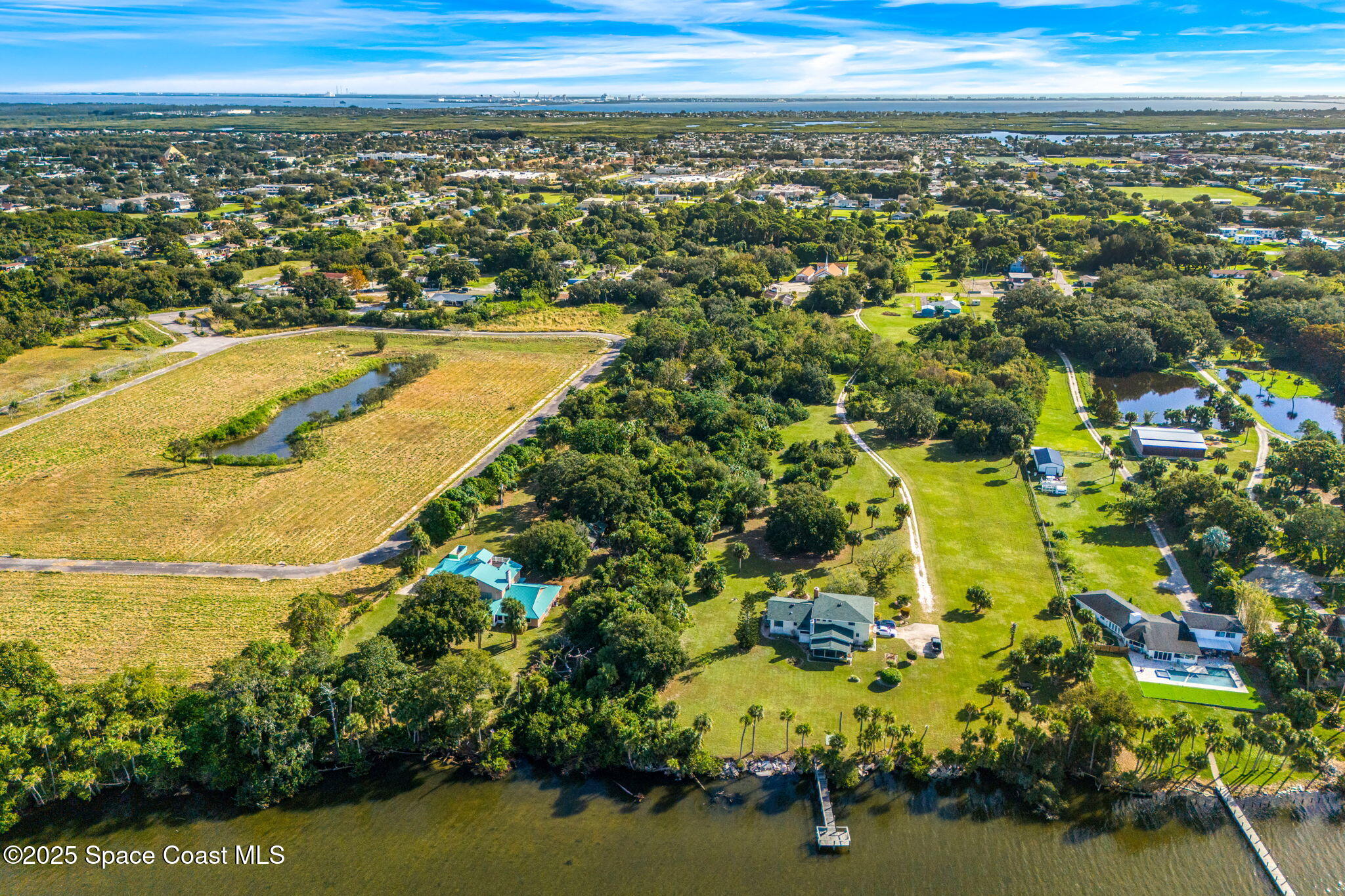1405 N Tropical Trail
