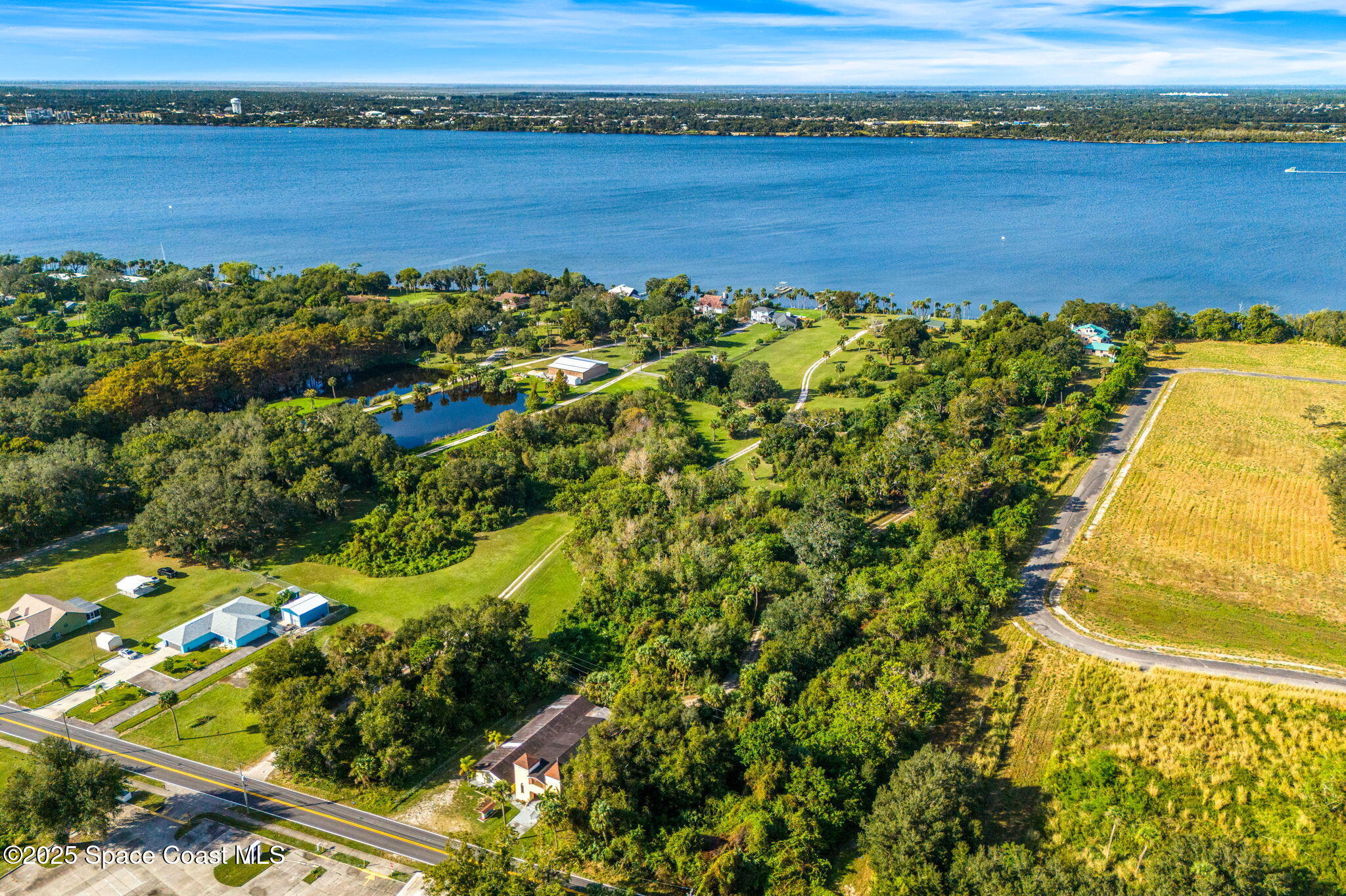 1405 N Tropical Trail