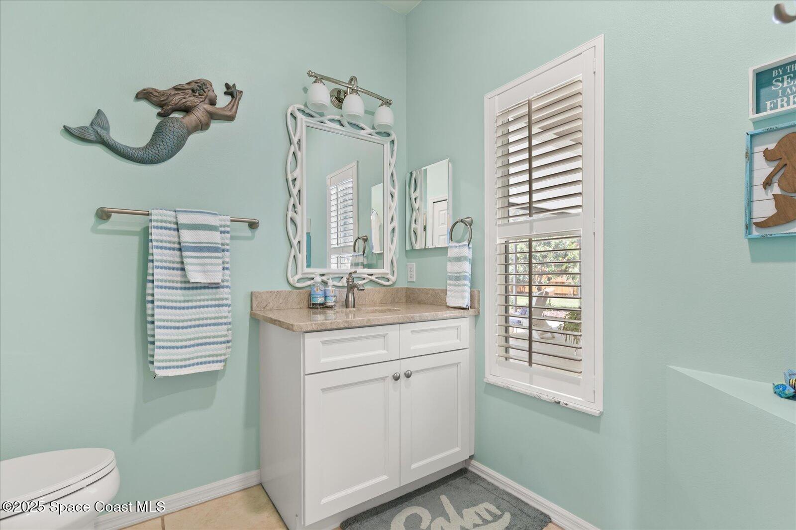 5685 Curtis Boulevard