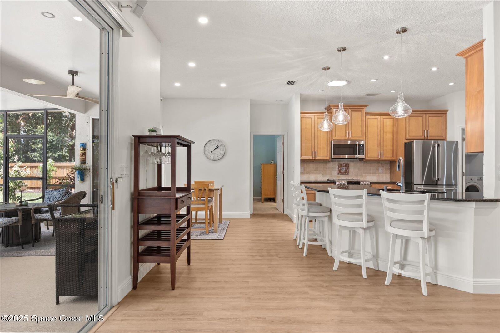 5685 Curtis Boulevard