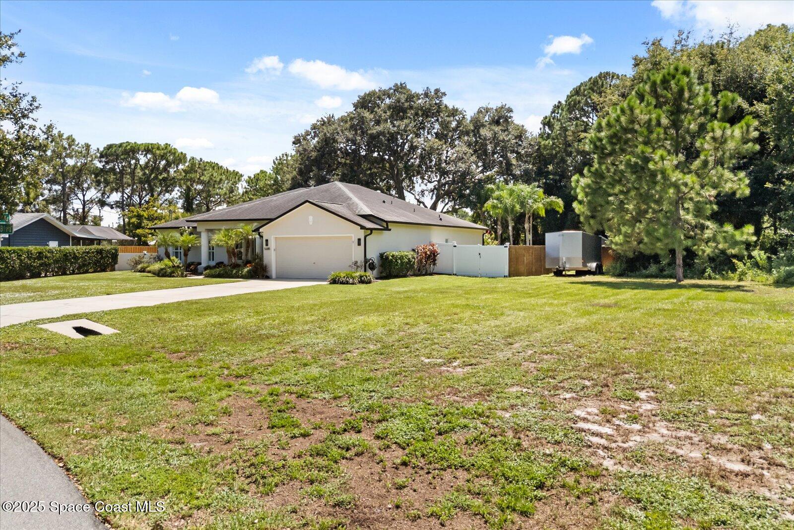 5685 Curtis Boulevard