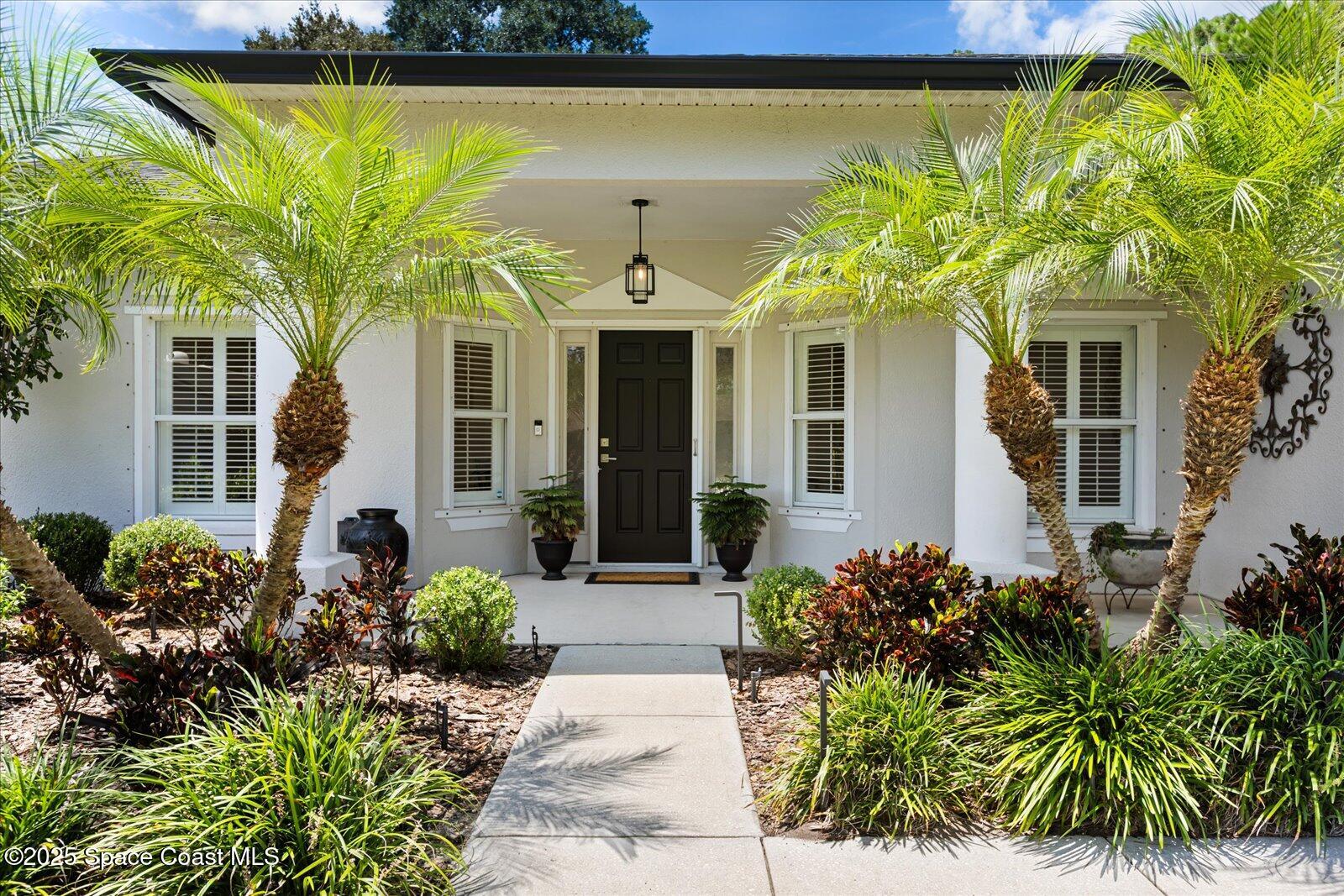 5685 Curtis Boulevard