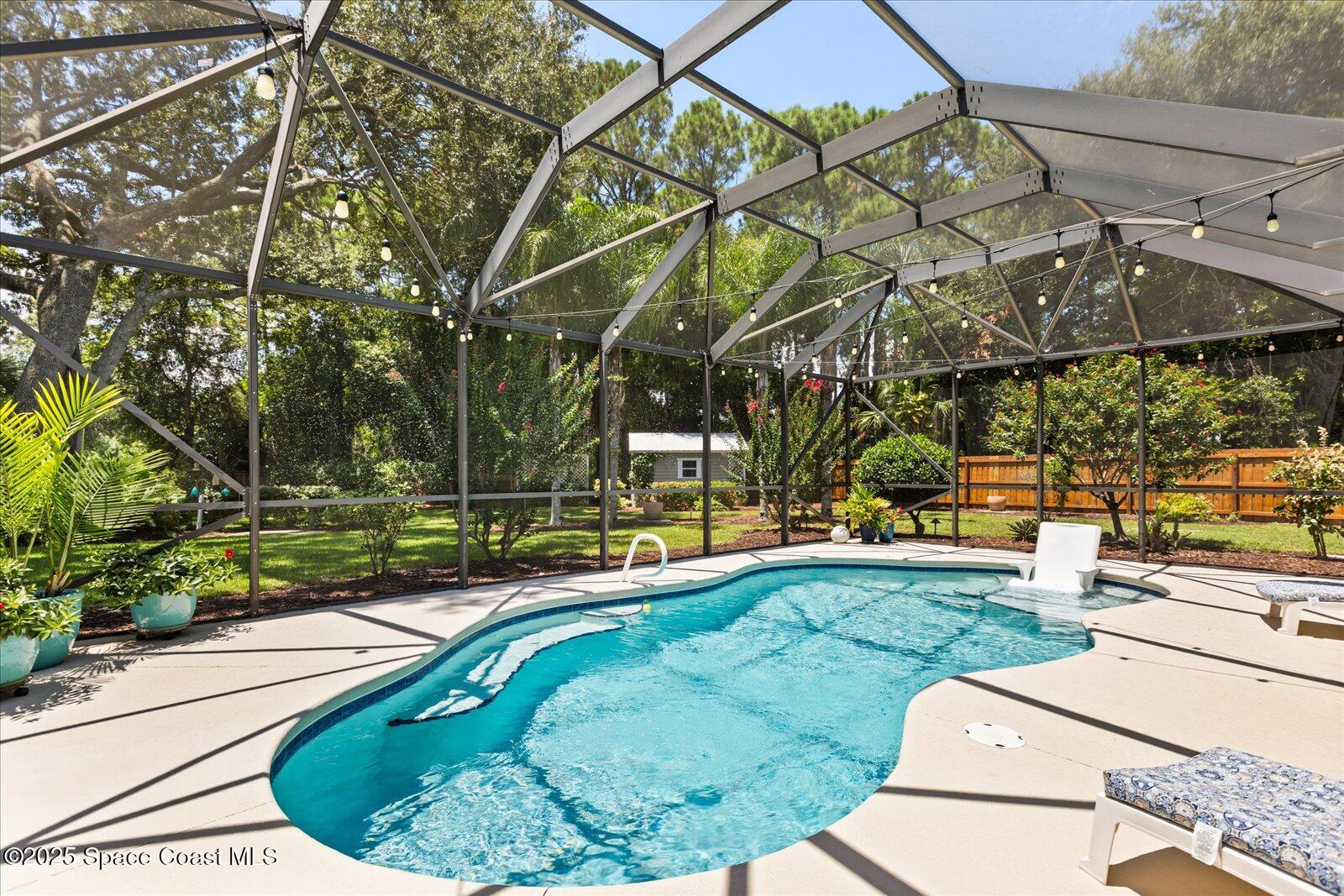 5685 Curtis Boulevard