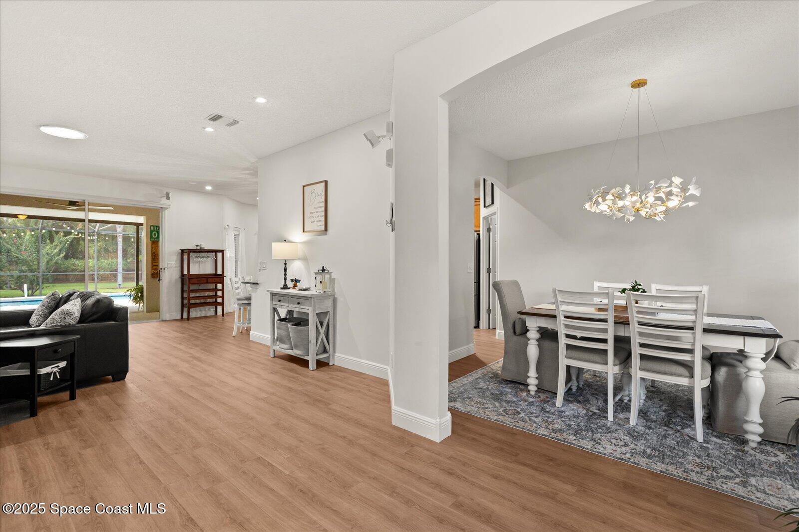 5685 Curtis Boulevard