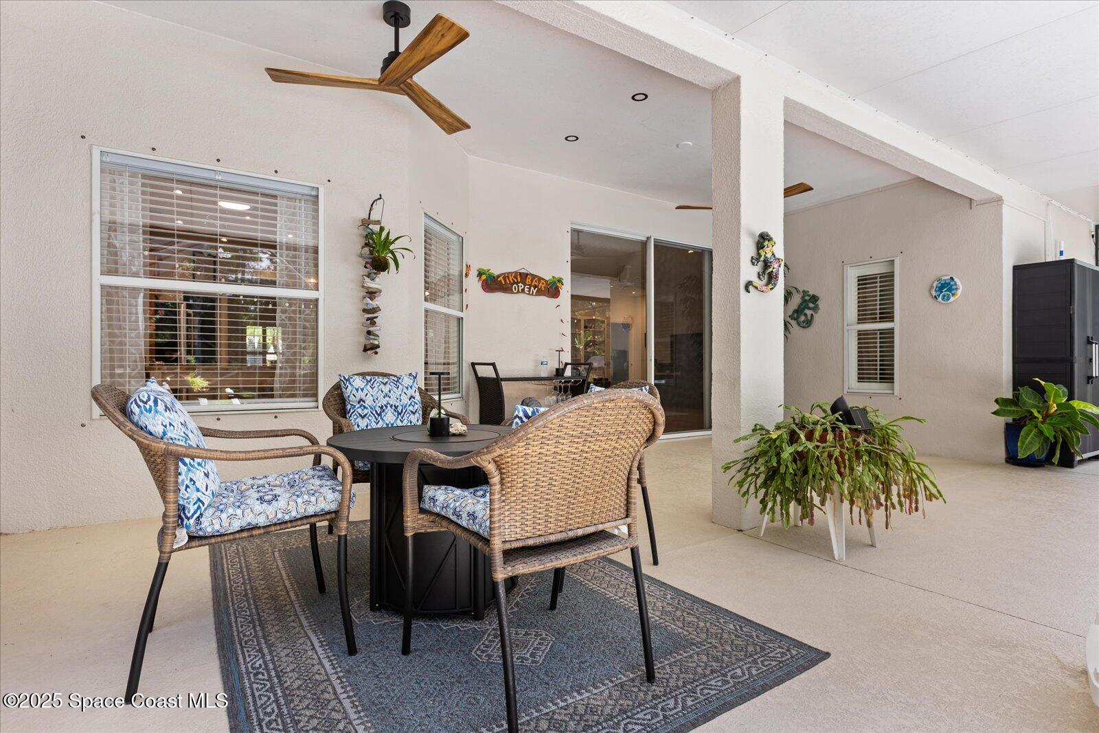 5685 Curtis Boulevard