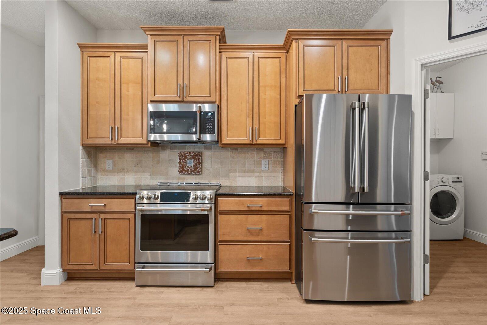 5685 Curtis Boulevard