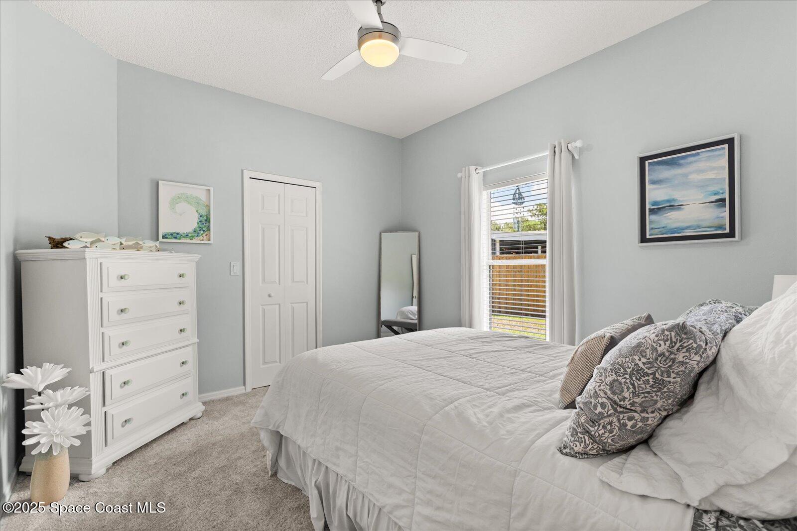 5685 Curtis Boulevard