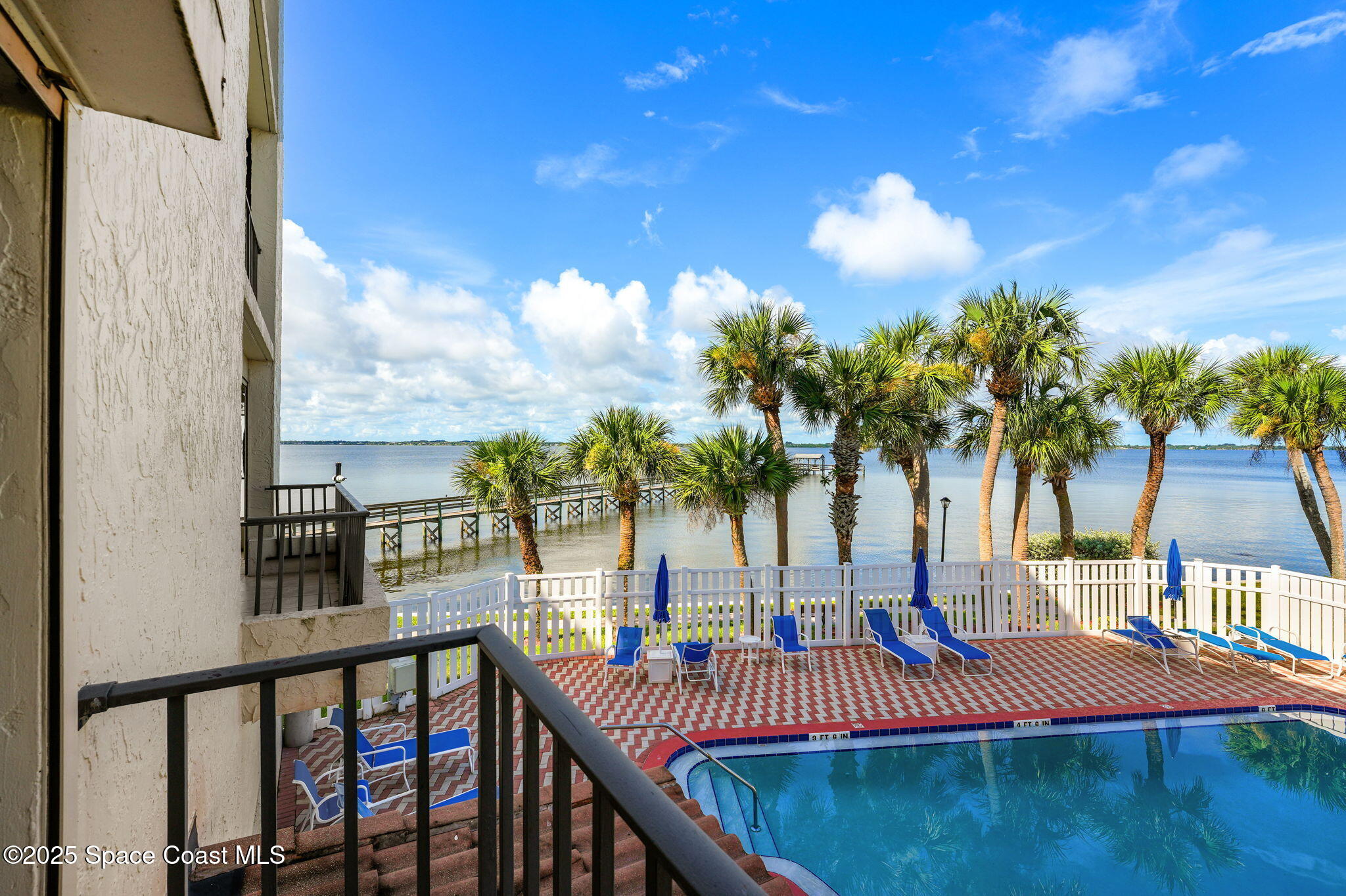 3220 River Villa Way, 115