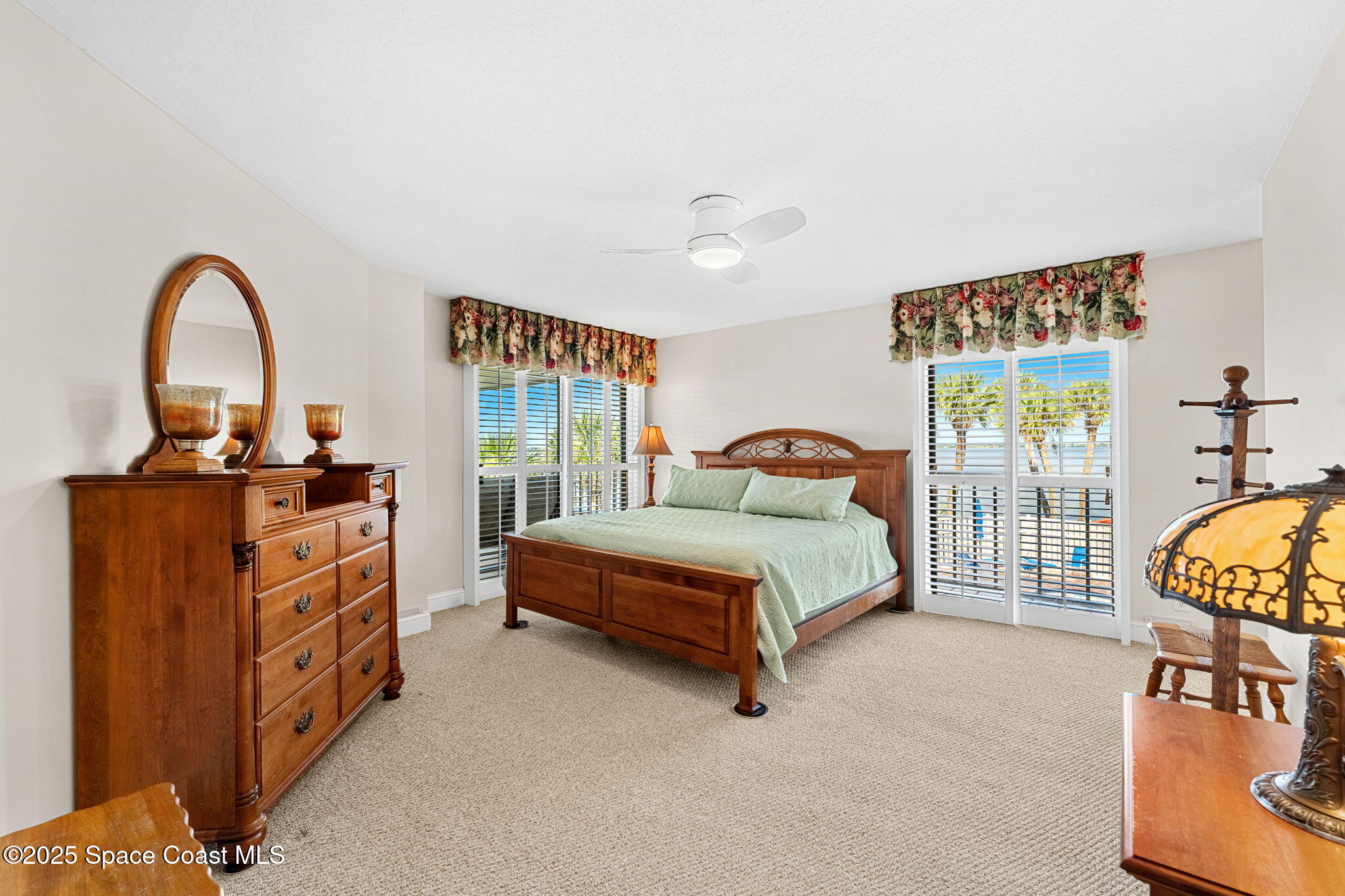 3220 River Villa Way, 115