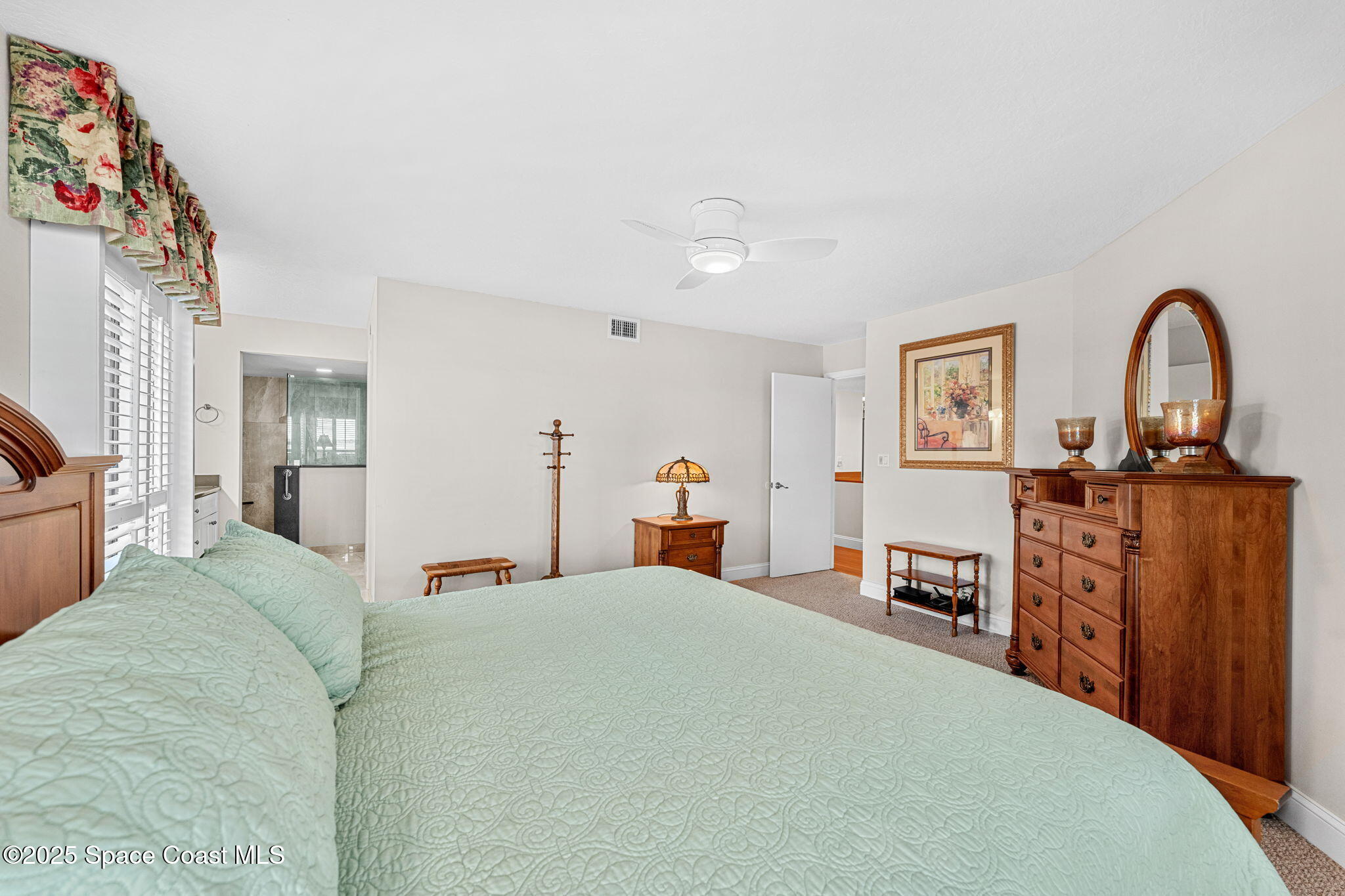 3220 River Villa Way, 115