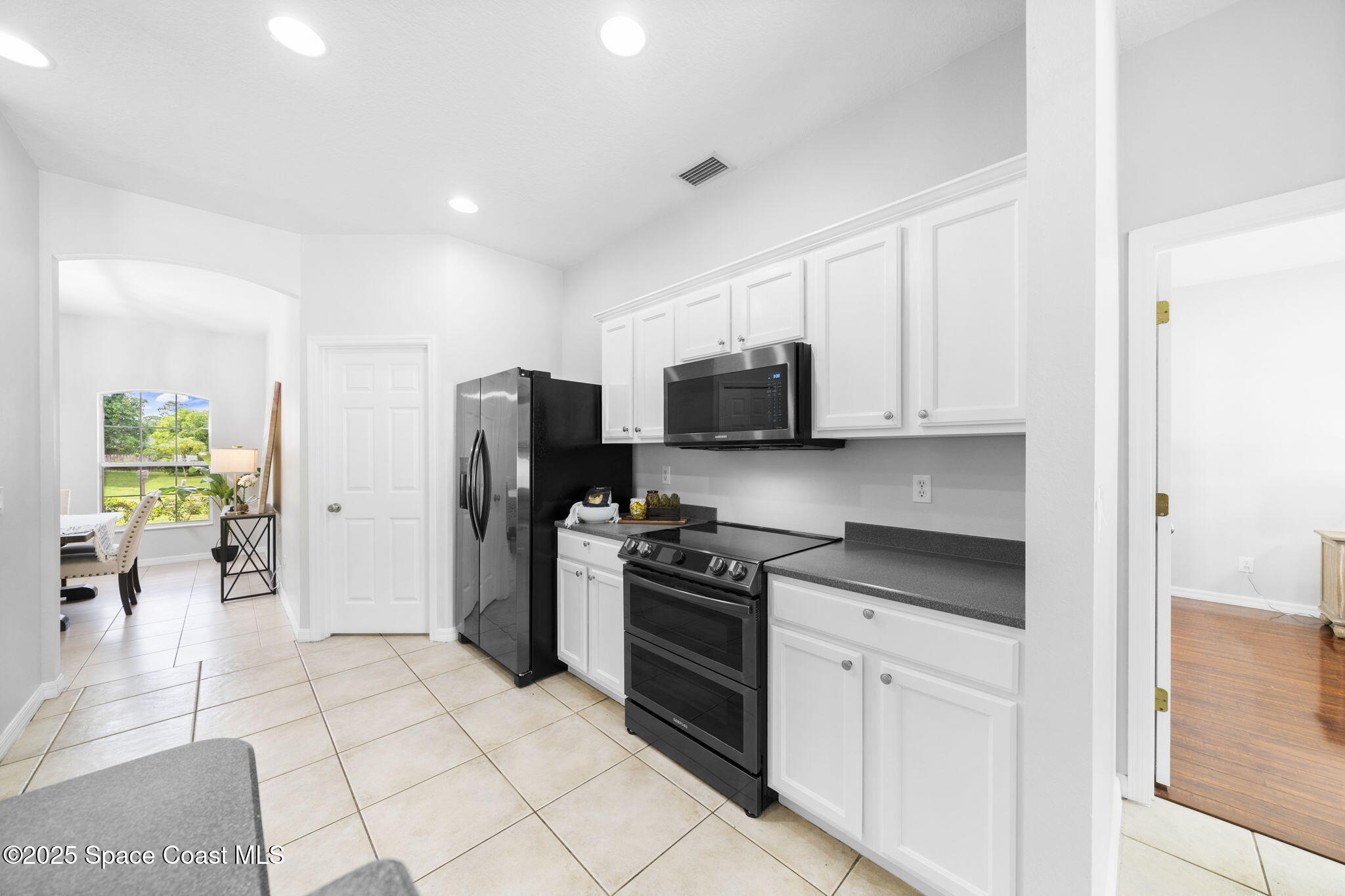 459 Calamondin Avenue NW