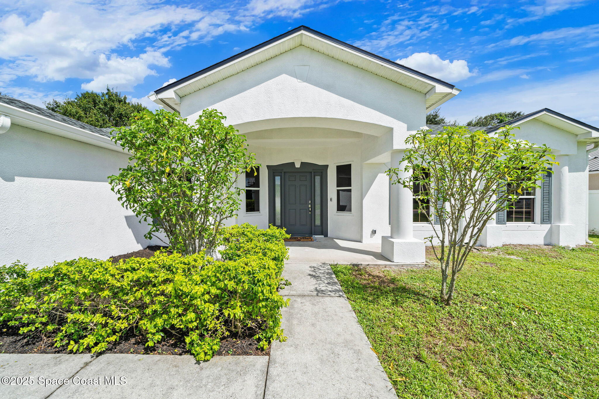 459 Calamondin Avenue NW