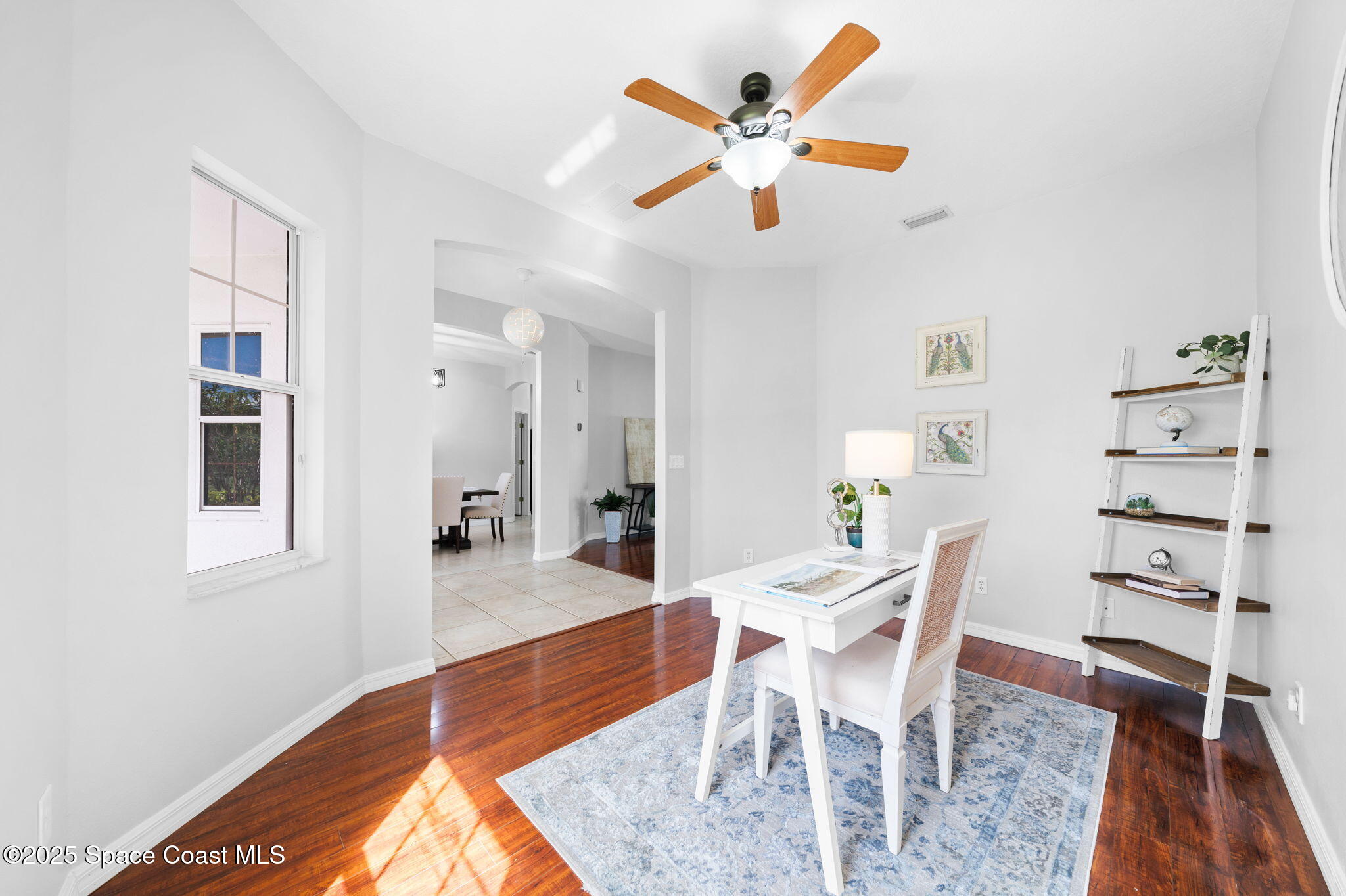 459 Calamondin Avenue NW