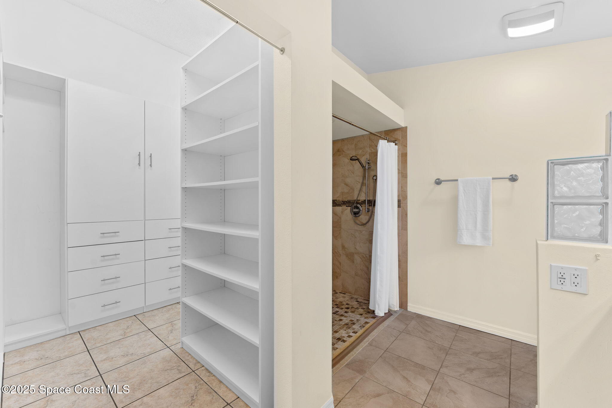 4954 Pigeon Plum Circle, Melbourne