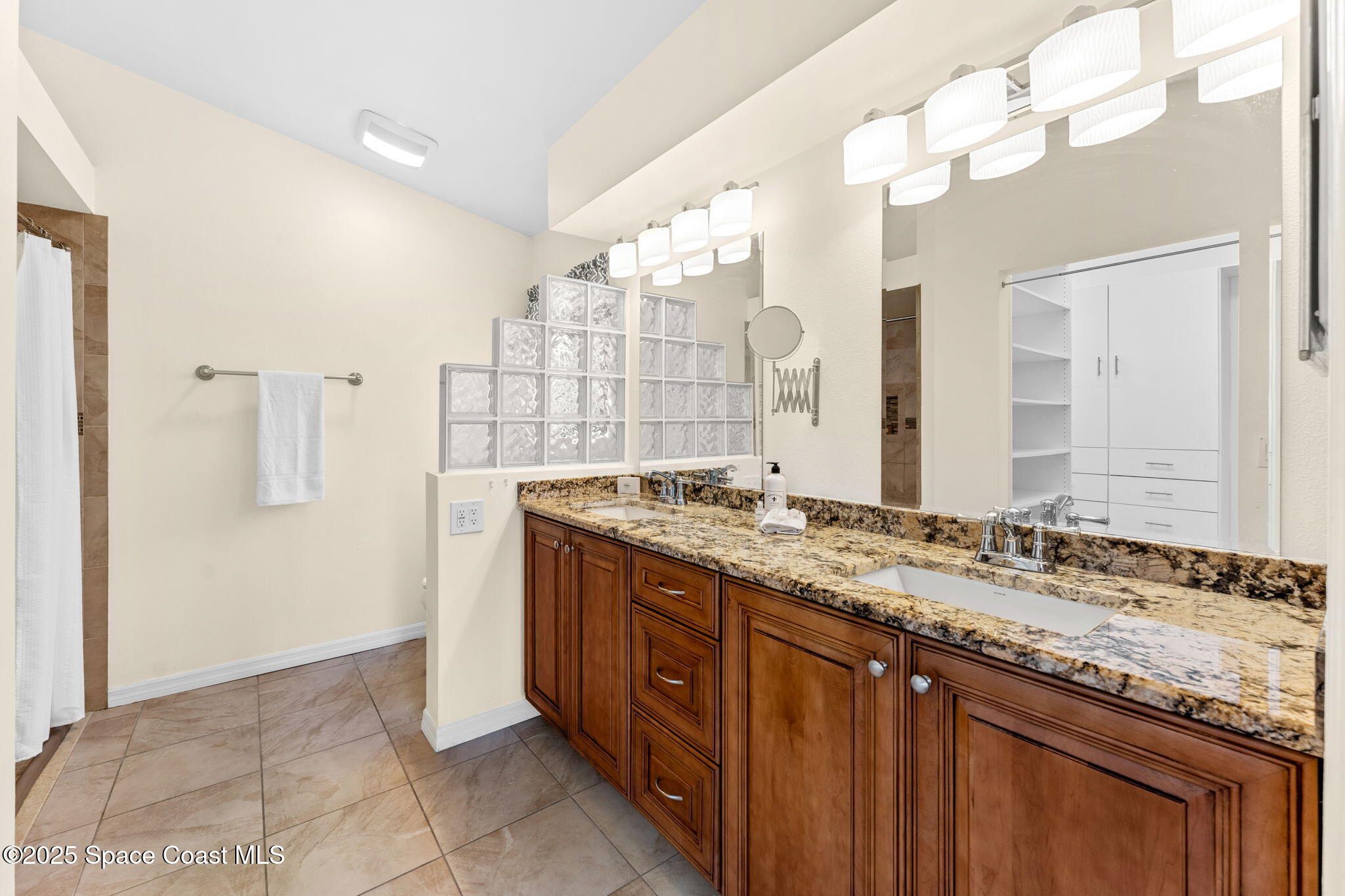 4954 Pigeon Plum Circle, Melbourne
