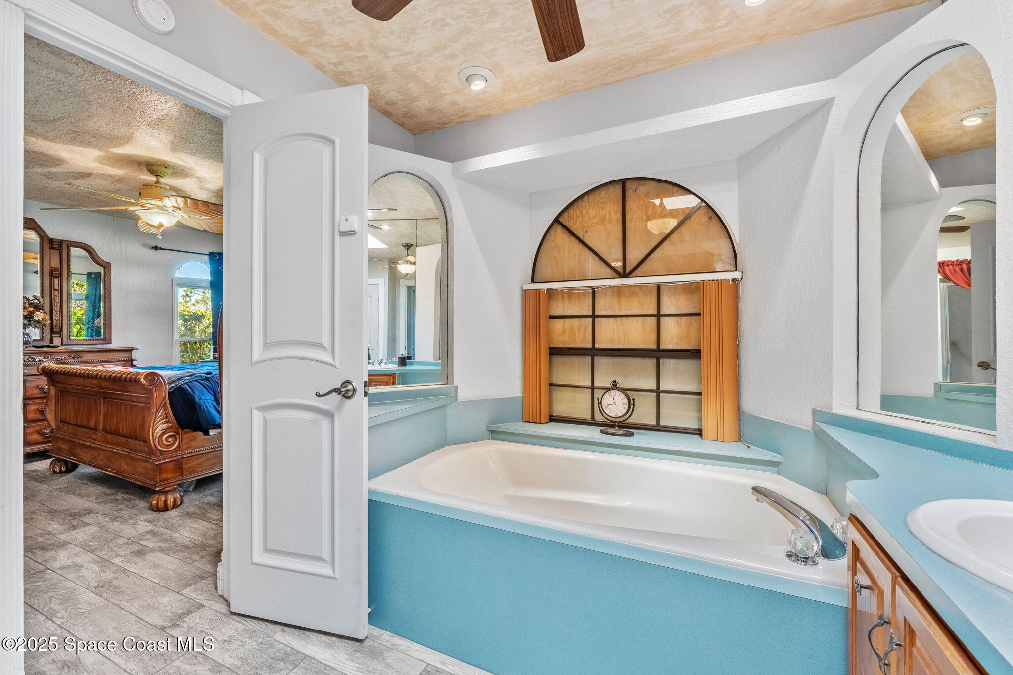 658 Binney Street NE