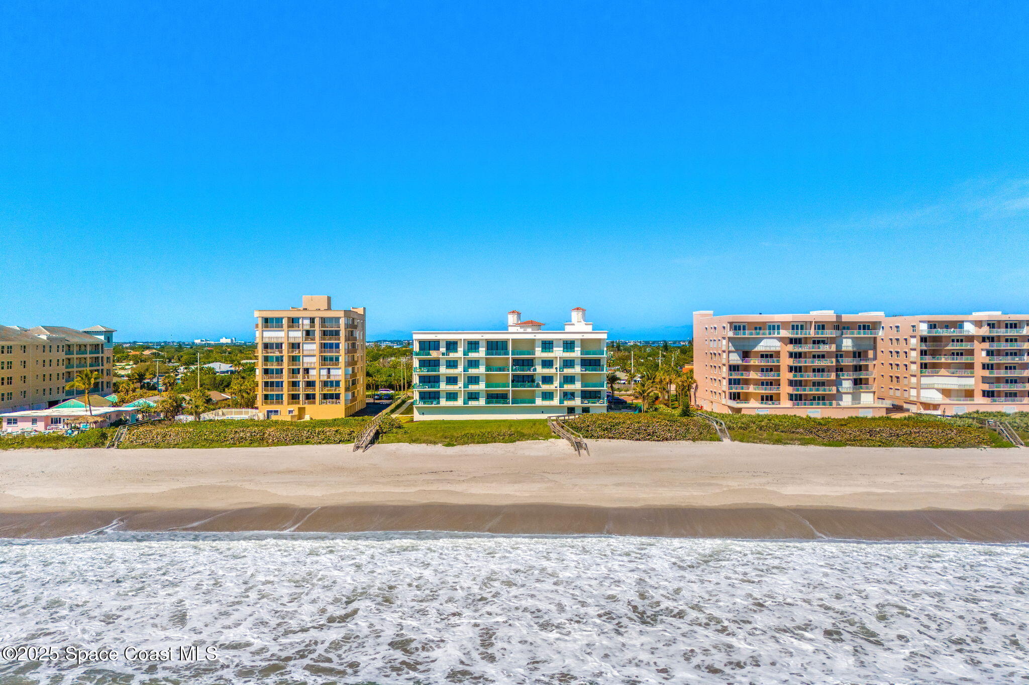 1795 N Highway A1a, 401