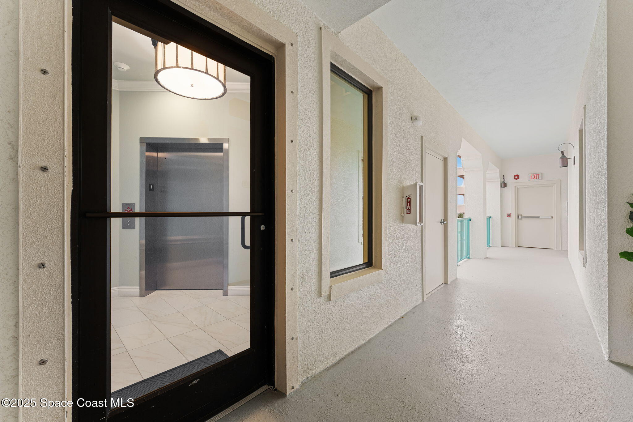 1795 N Highway A1a, 401