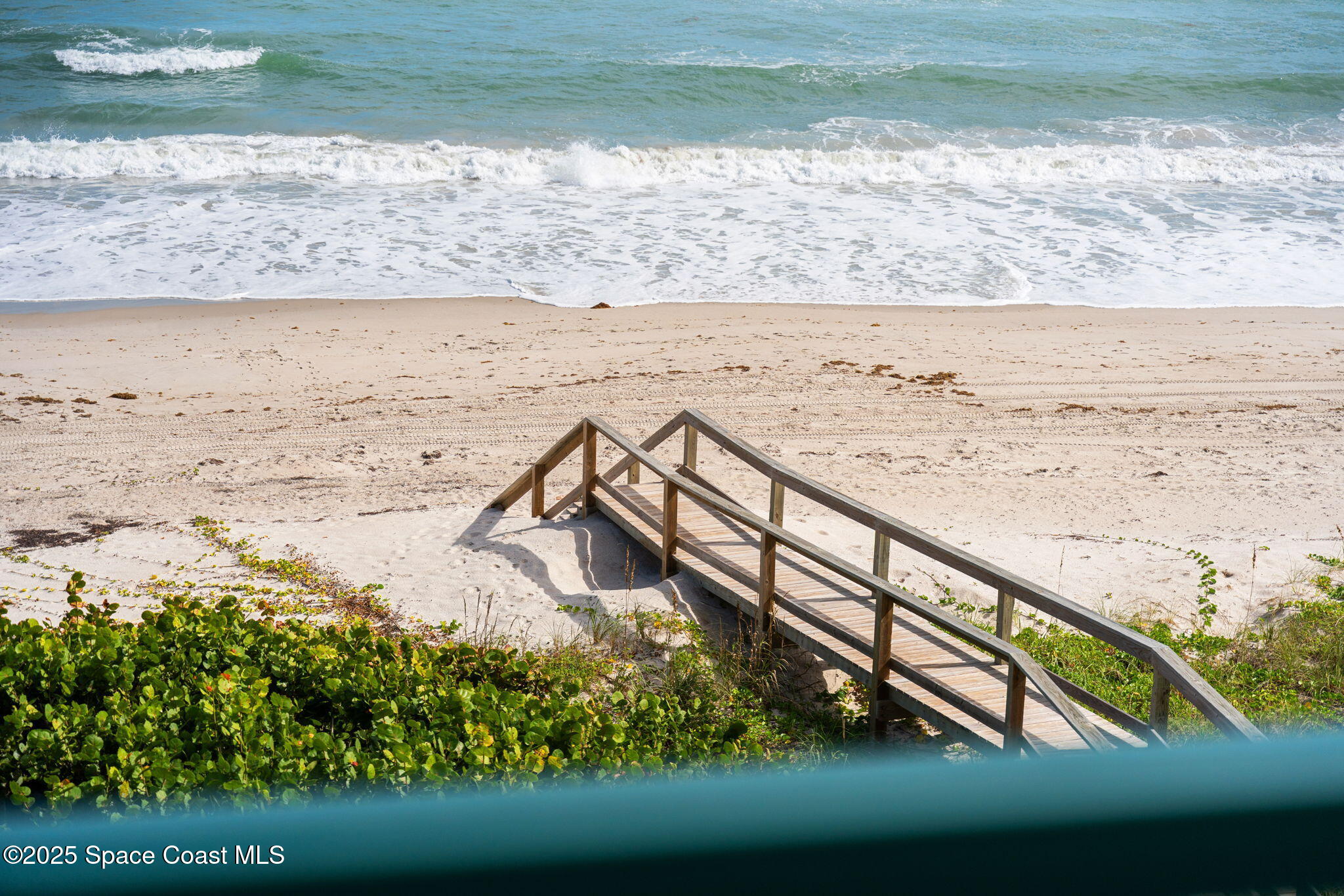 1795 N Highway A1a, 401