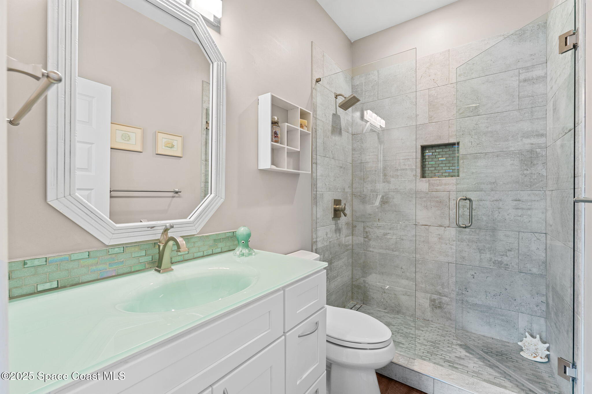 659 S Atlantic Avenue